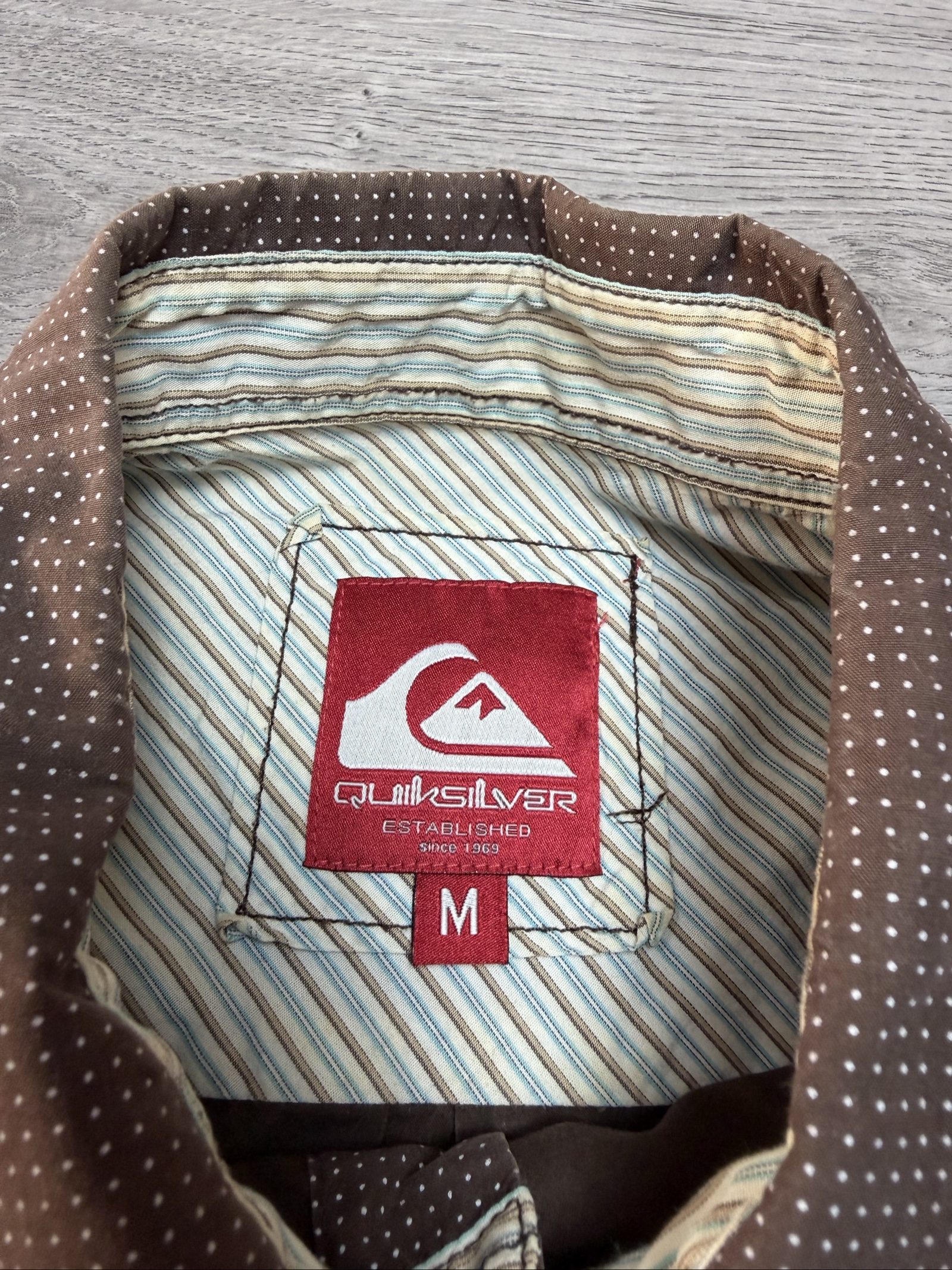 Quiksilver Brown & White Polka Dot Men's Shirt Medium (1717) image 5