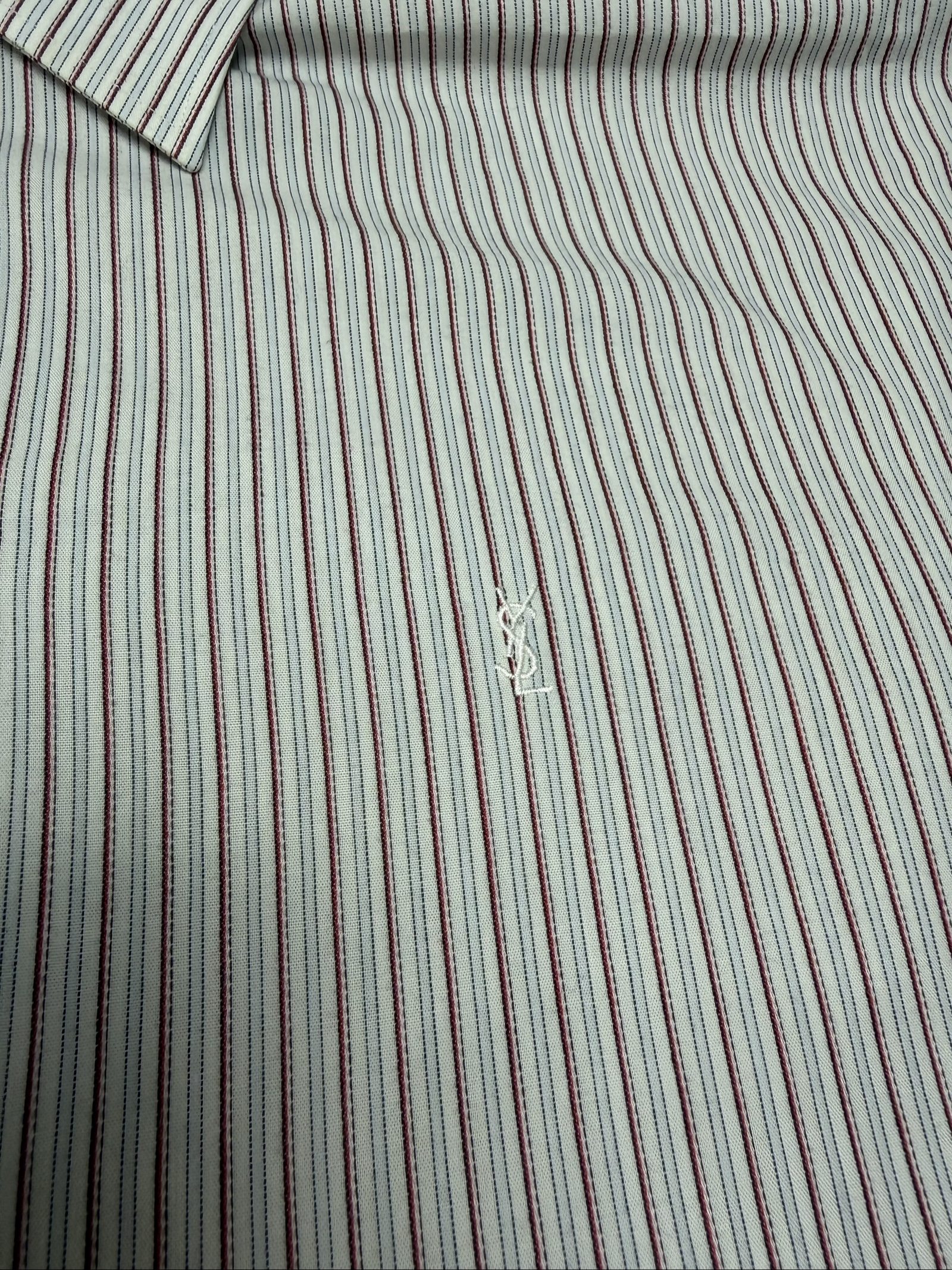 Yves Saint Laurent Men's White & Red Stripe Cotton Shirt Large (1719) image 3