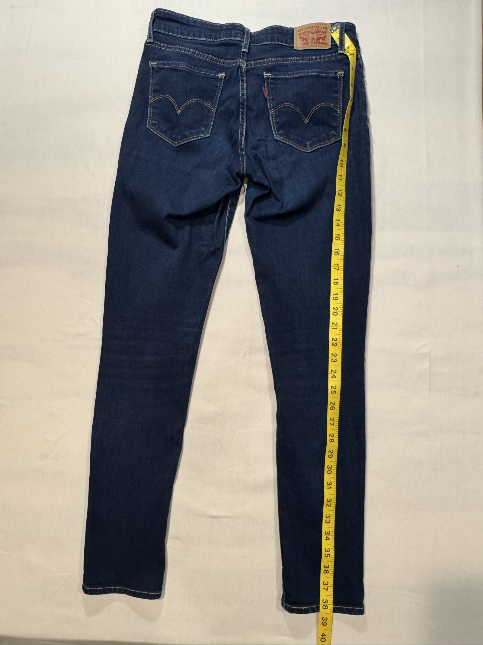 Women’s Levi’s 711 Skinny Jeans – Dark Wash Blue – 28 image 5