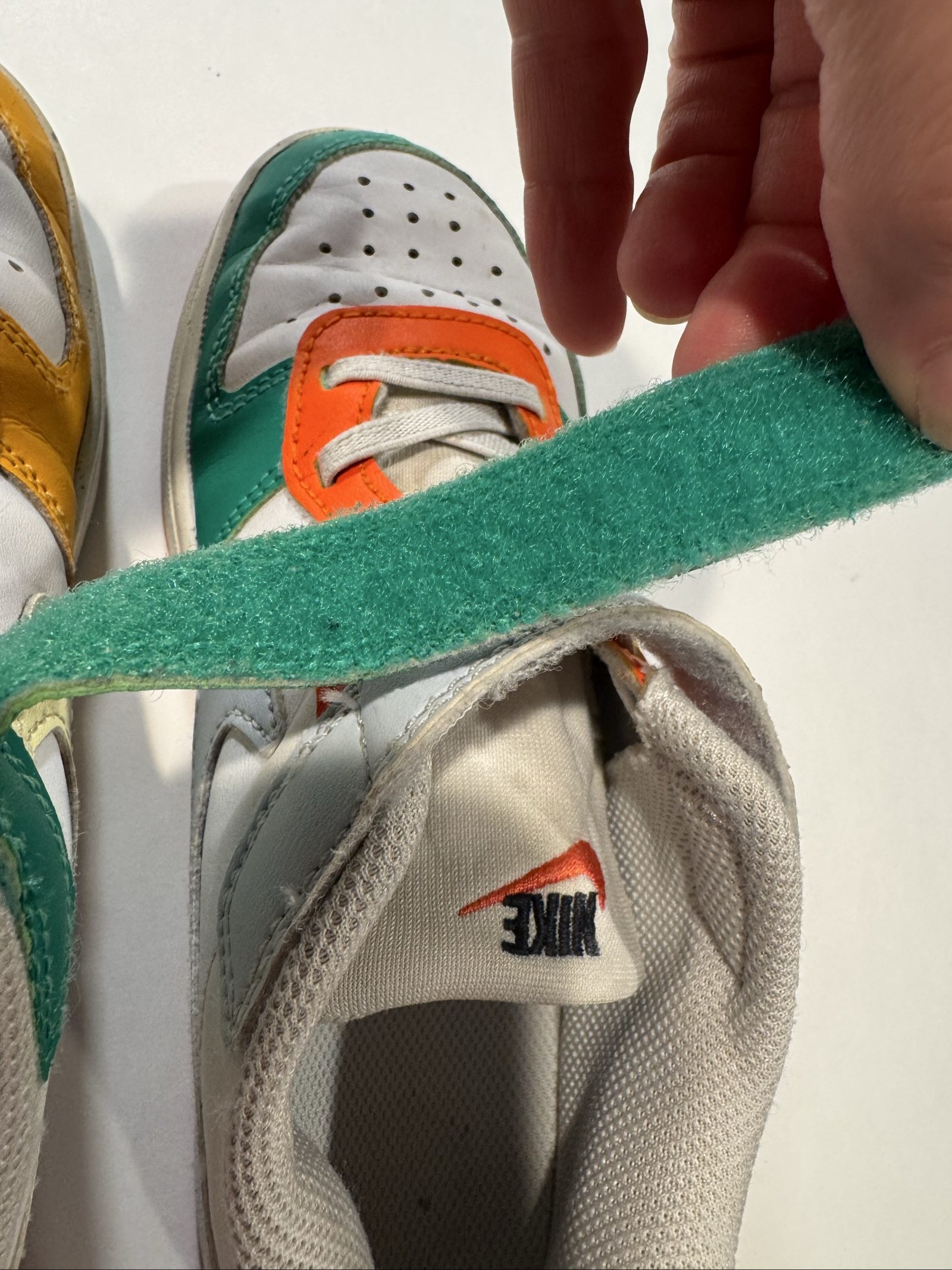 Nike Court Borough Low 2 Kids 1.5Y Multicolor Mismatched Sneakers Shoes image 3