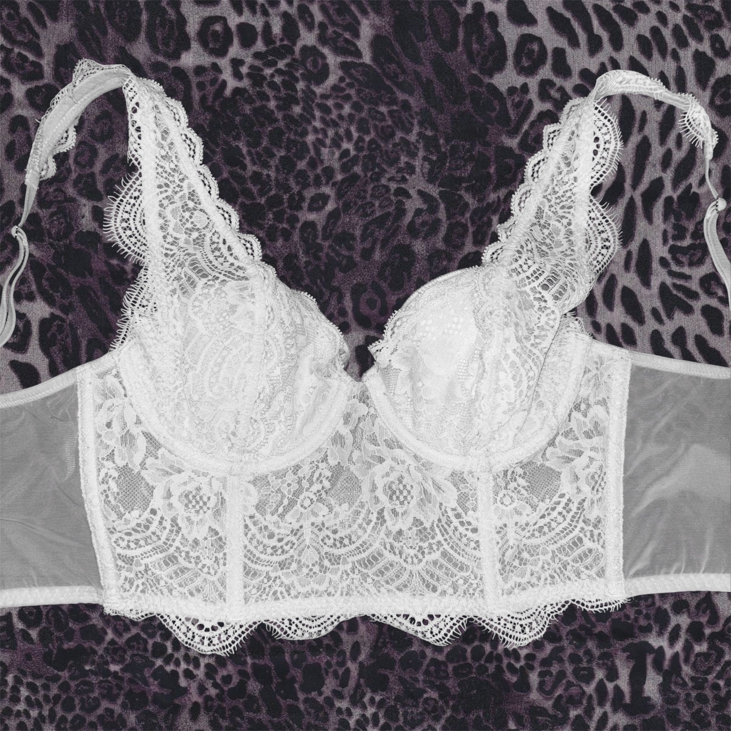 Victoria's Secret White Lace Corset Brallette 32C