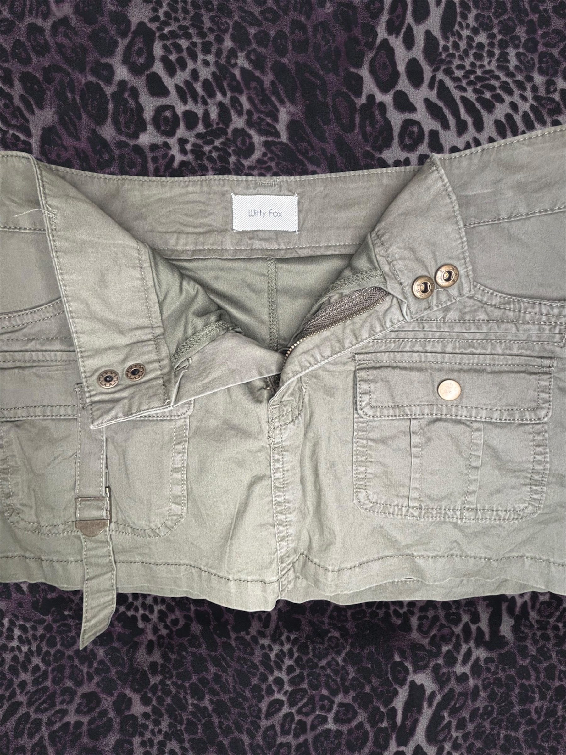 Witty Fox Women's Army Green Mini Skirt Med image 2