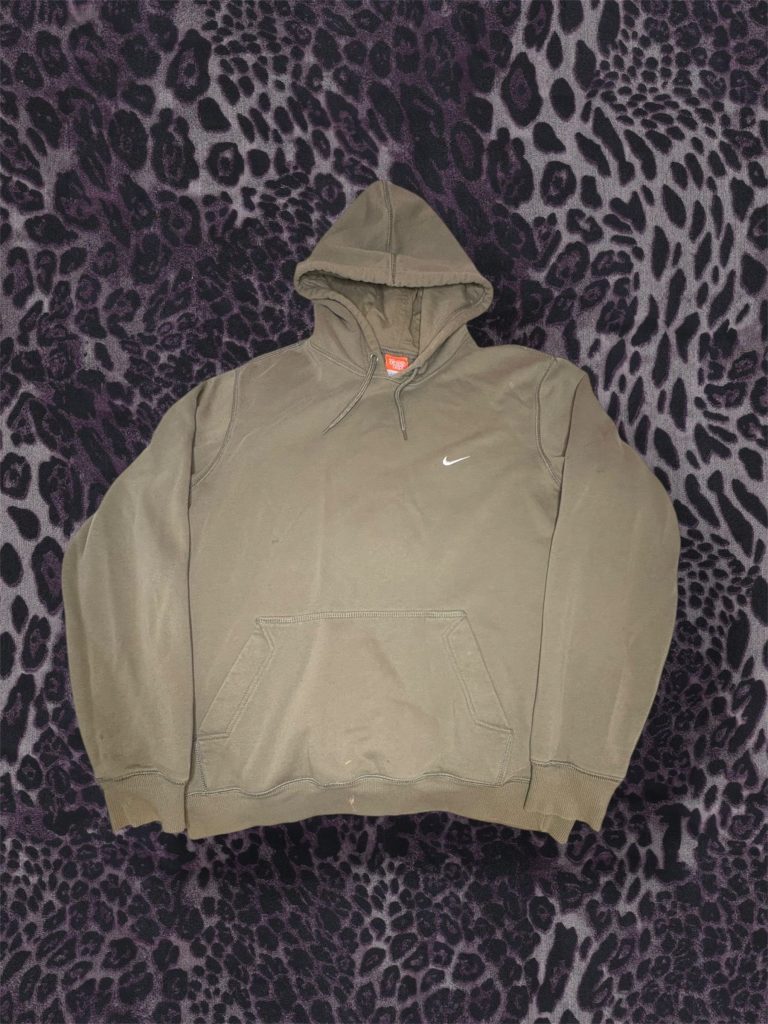 Vintage Nike Men's Olive Green Hooded Sweatshirt Large