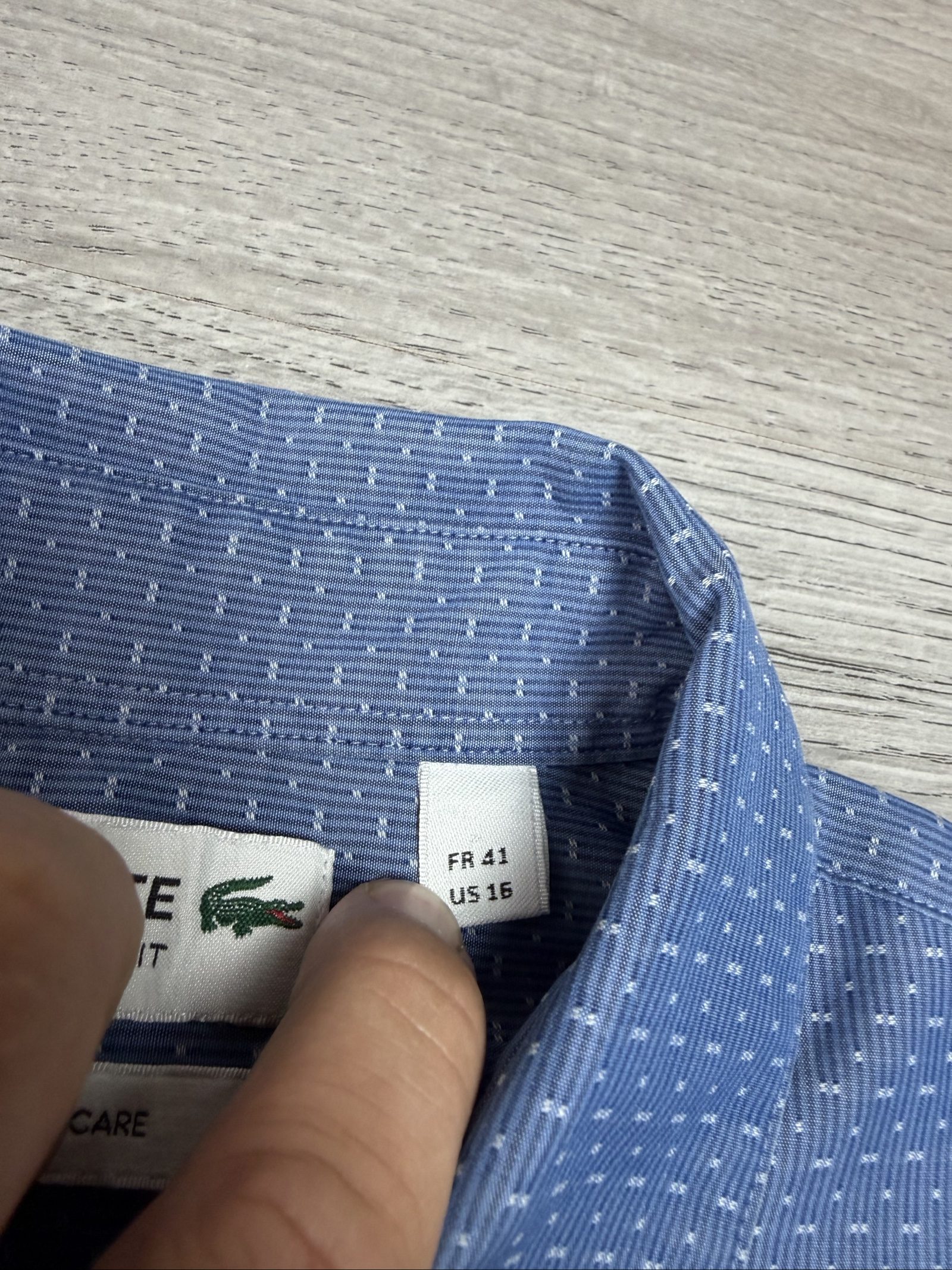 Lacoste Men's Blue Slim Fit Easy Care Shirt Large (1724) image 6