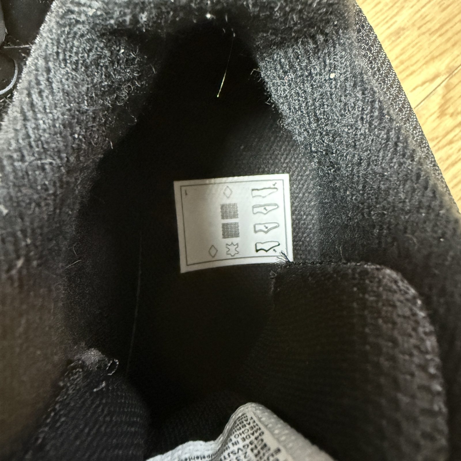Nike Court Borough Mid GS Triple Black Trainers UK 4 839977-001 image 6