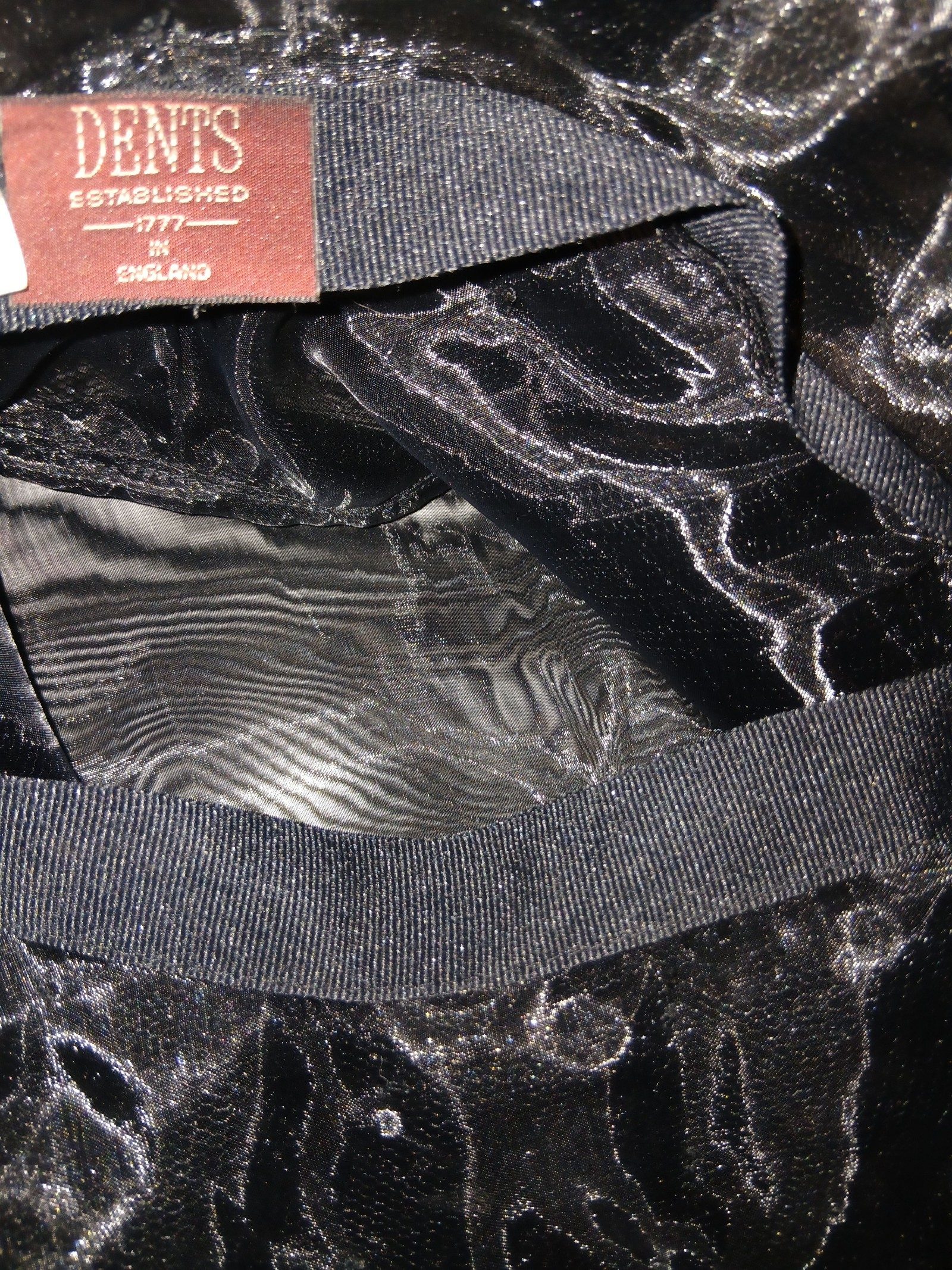Dents Black Velvet Women's Hat One Size image 2