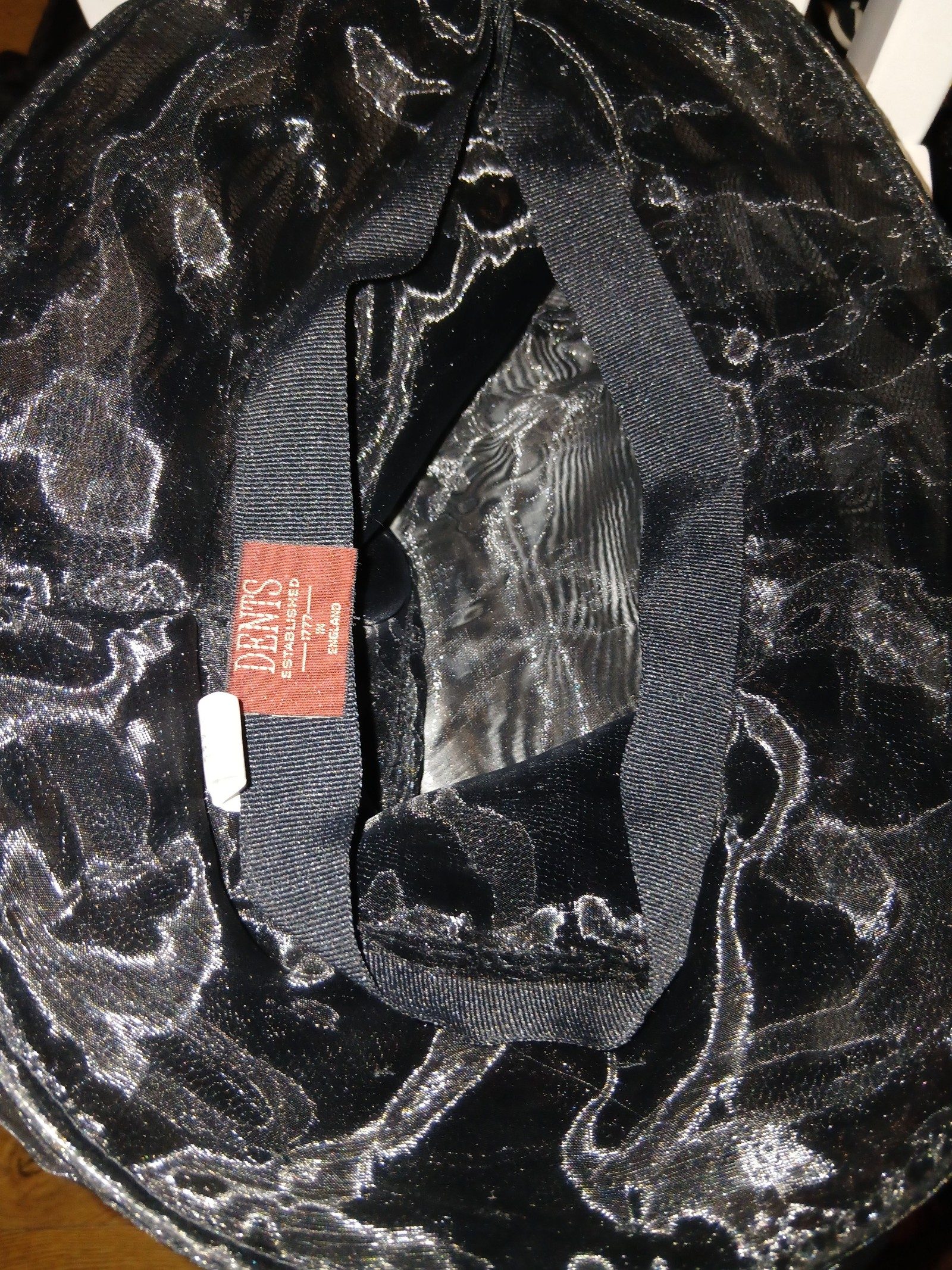 Dents Black Velvet Women's Hat One Size image 3