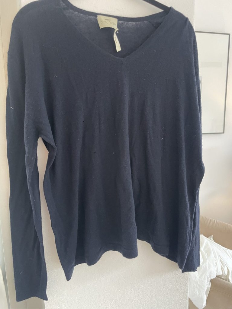 forte_forte Navy Blue Cashmere V-Neck Sweater Size II