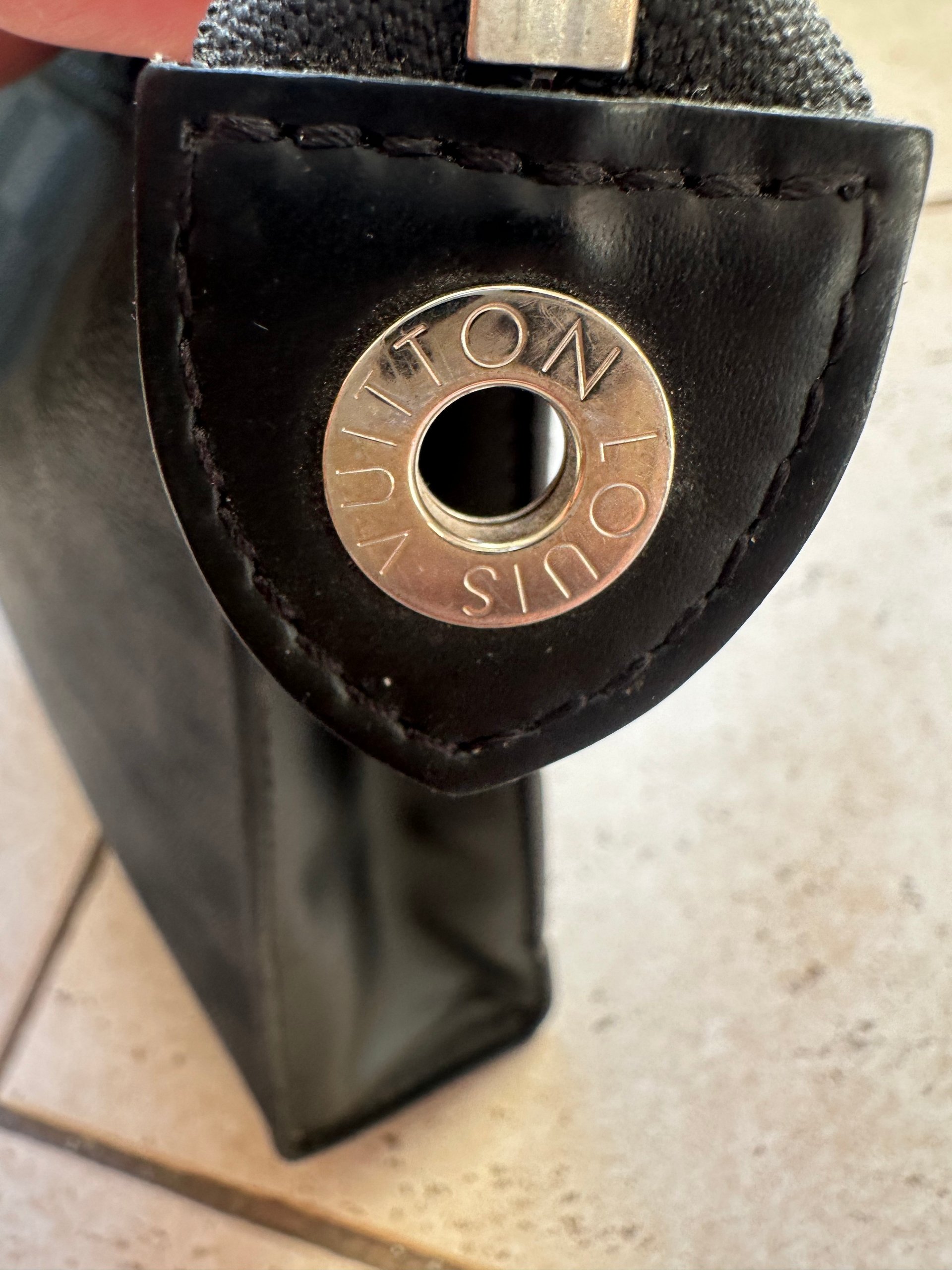 Louis Vuitton Black Pouch image 5