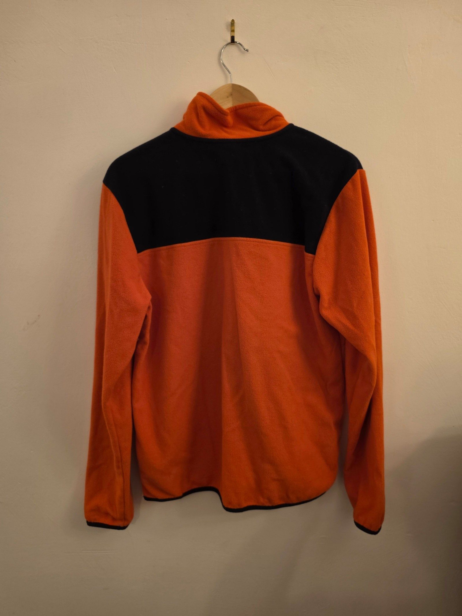 The North Face Men's Orange & Black Fleece Pullover Medium image 4