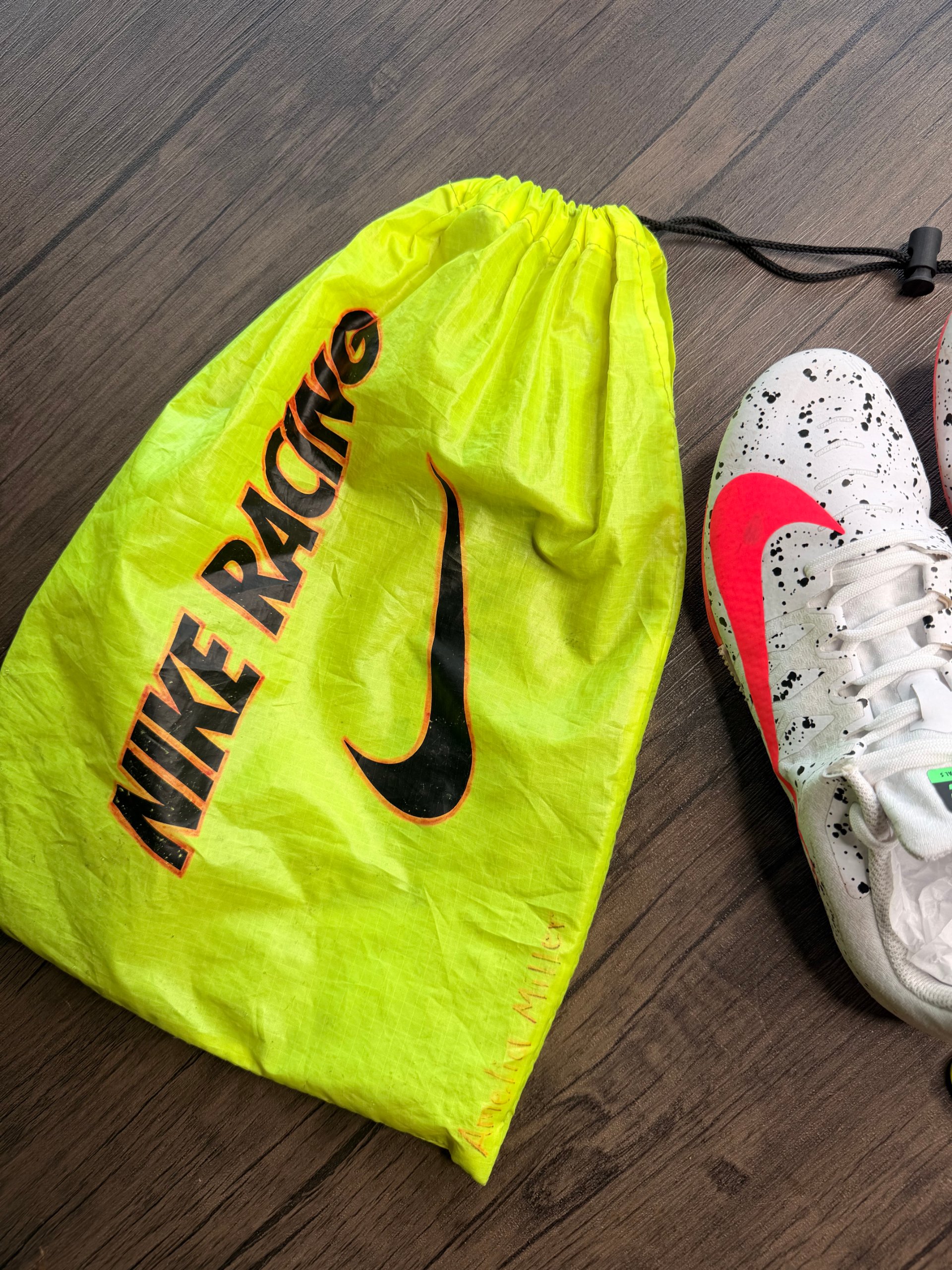 Nike White & Red & Teal speckled Racing Spike Shoes US 8 image 6