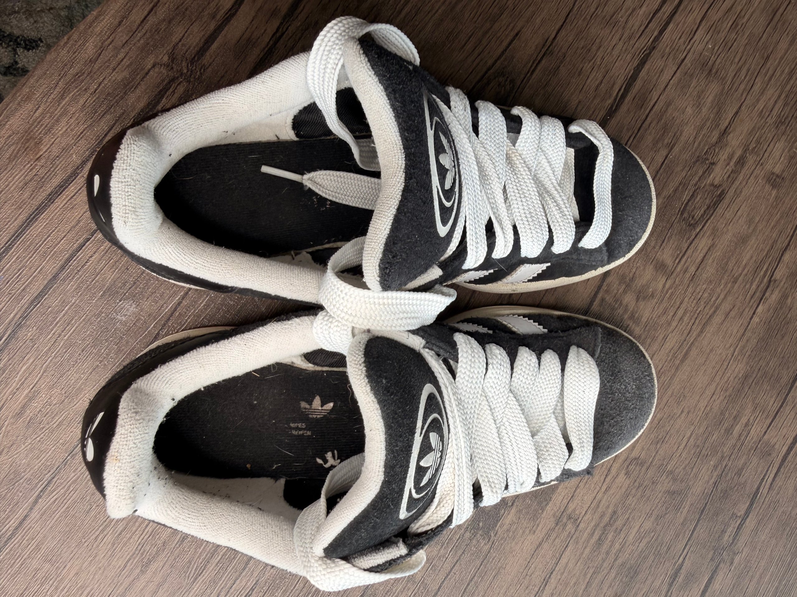 Adidas Campus 00s Core Black Gum, Slightly used in good condition Size 8 image 2