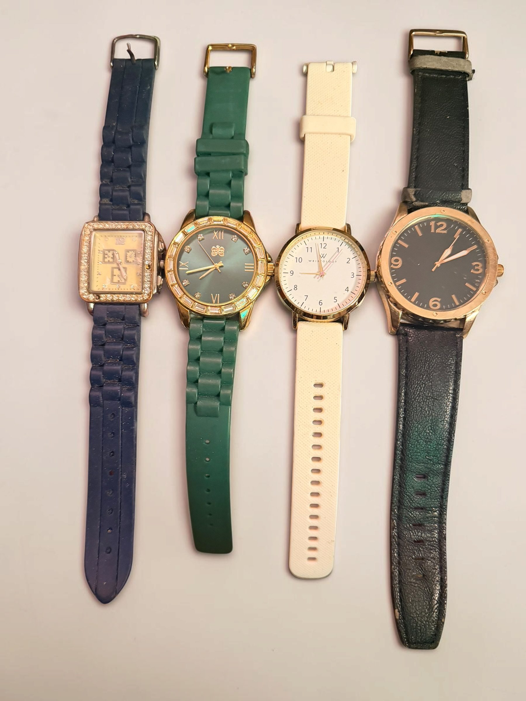 Set of 4 Wrist Watches Mixed Colours image 2
