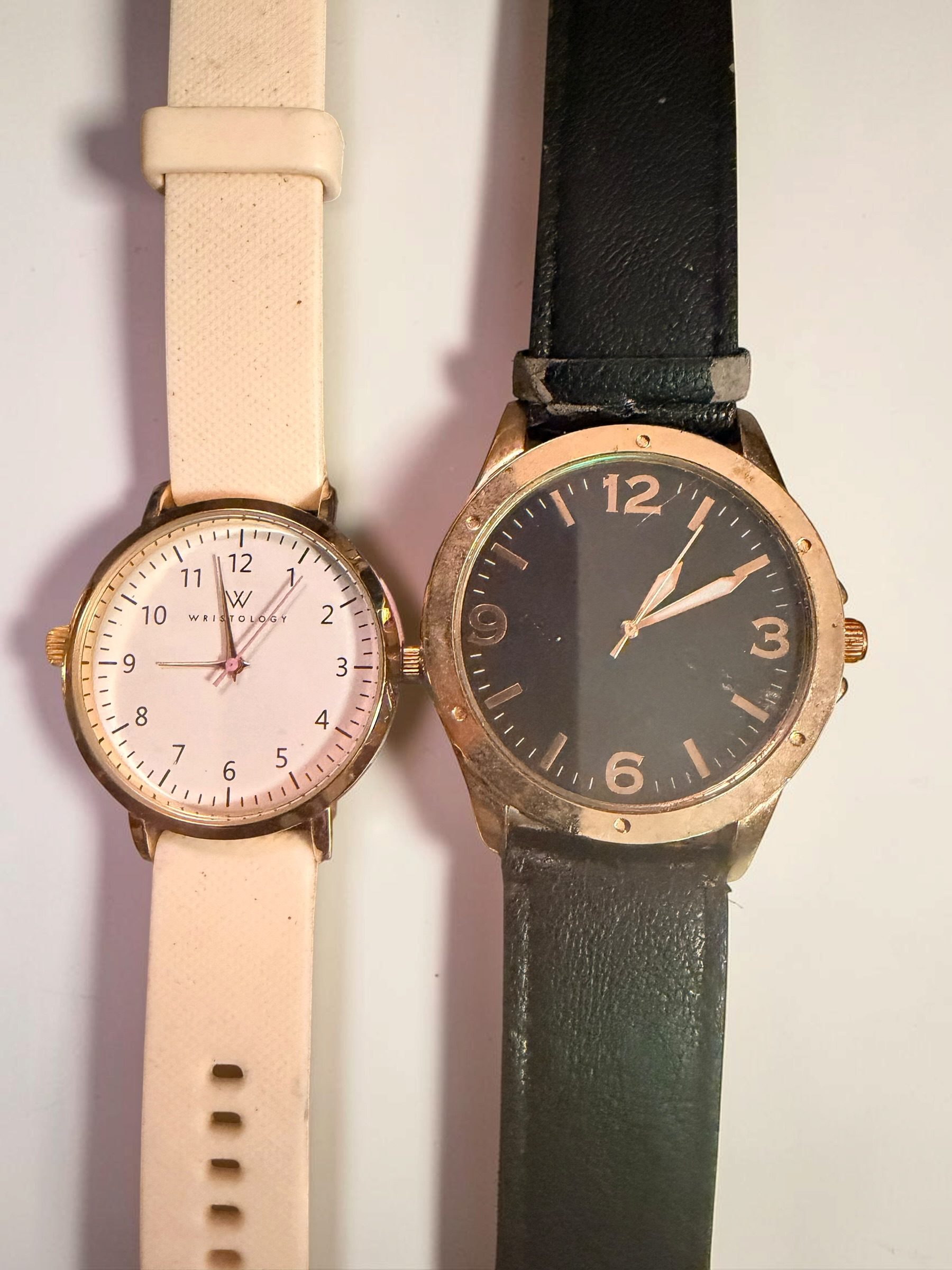 Set of 4 Wrist Watches Mixed Colours image 4