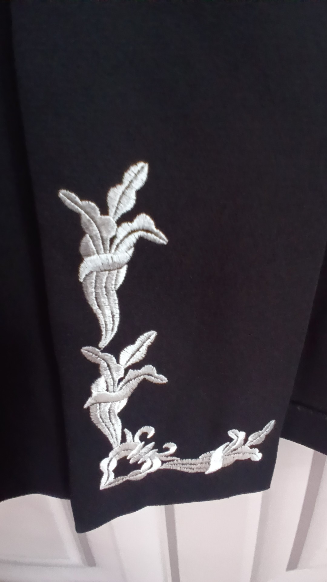 Mark Angelo Black Embroidered Open Front Jacket Size 18 image 3
