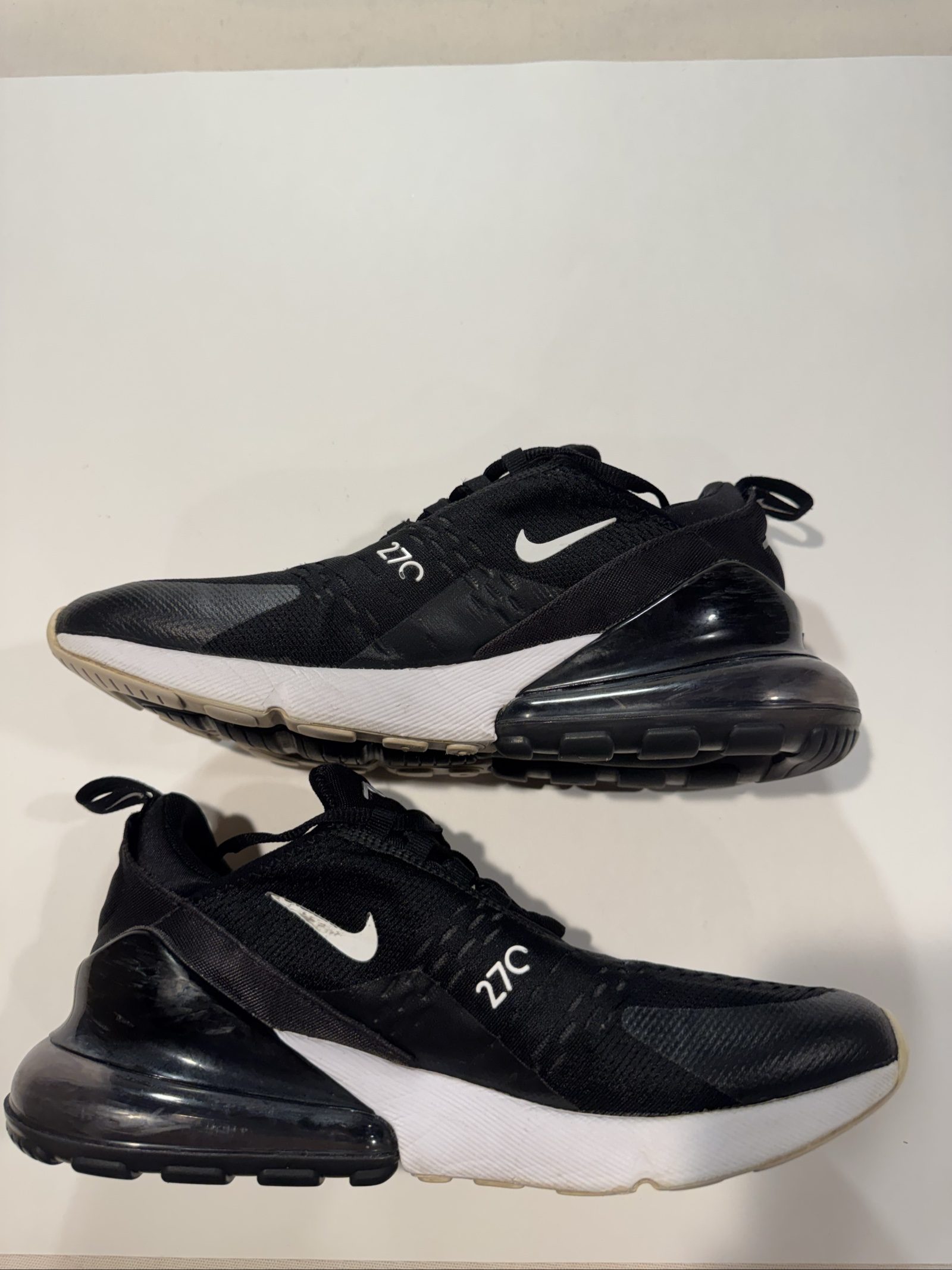 Nike Air Max 270 Women’s Size 10 Black White Sneakers AH6789-001 image 3