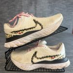 Nike Women's React Leopard Print Running Shoes UK 7 Cream & Black
