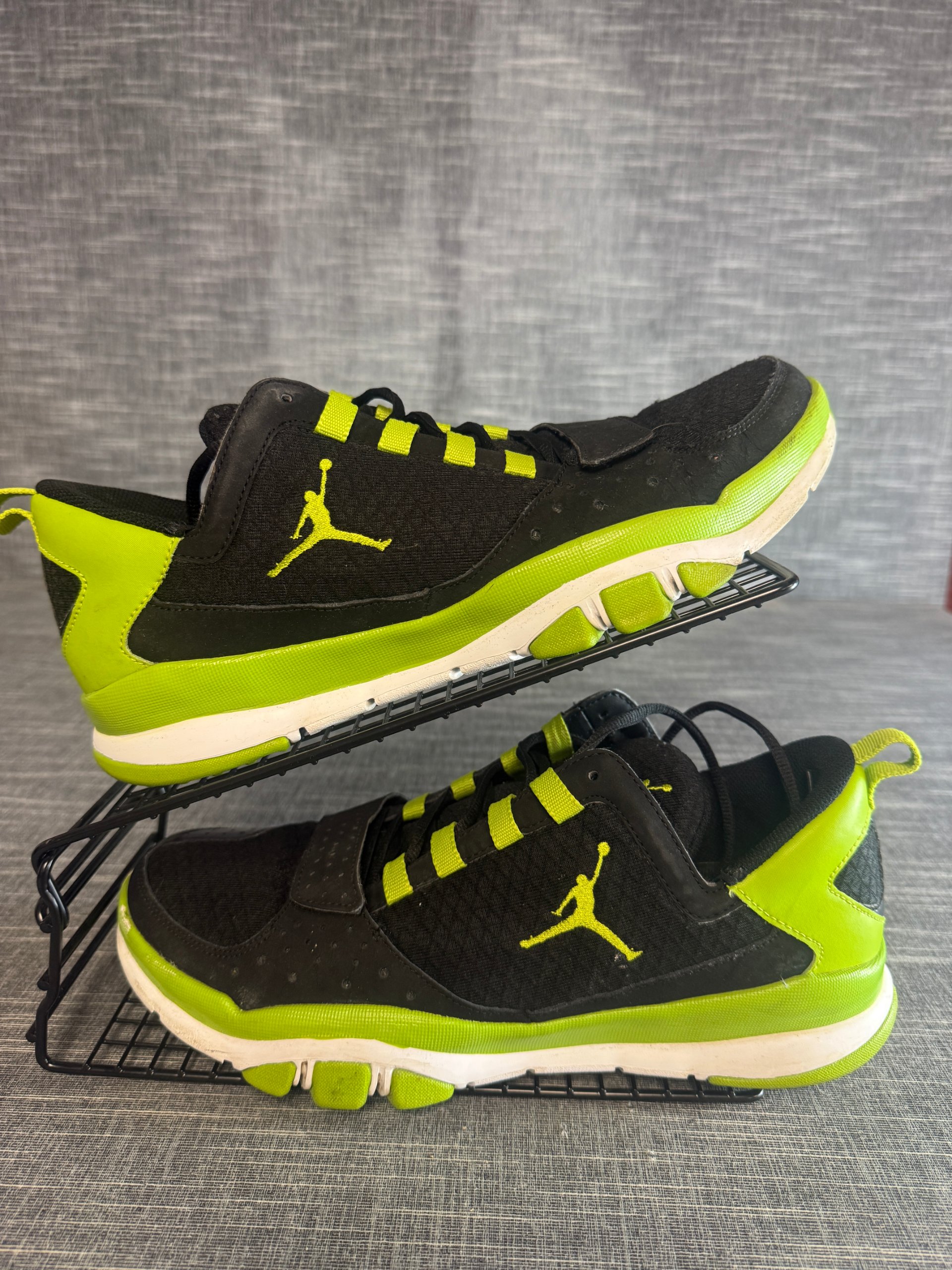 Jordan Men's Sneakers UK 9.5 US 10.5 Black & Neon Green Athletic Shoes