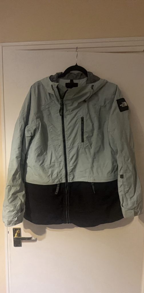 The North Face Women's Light Green & Black Hooded Jacket Large