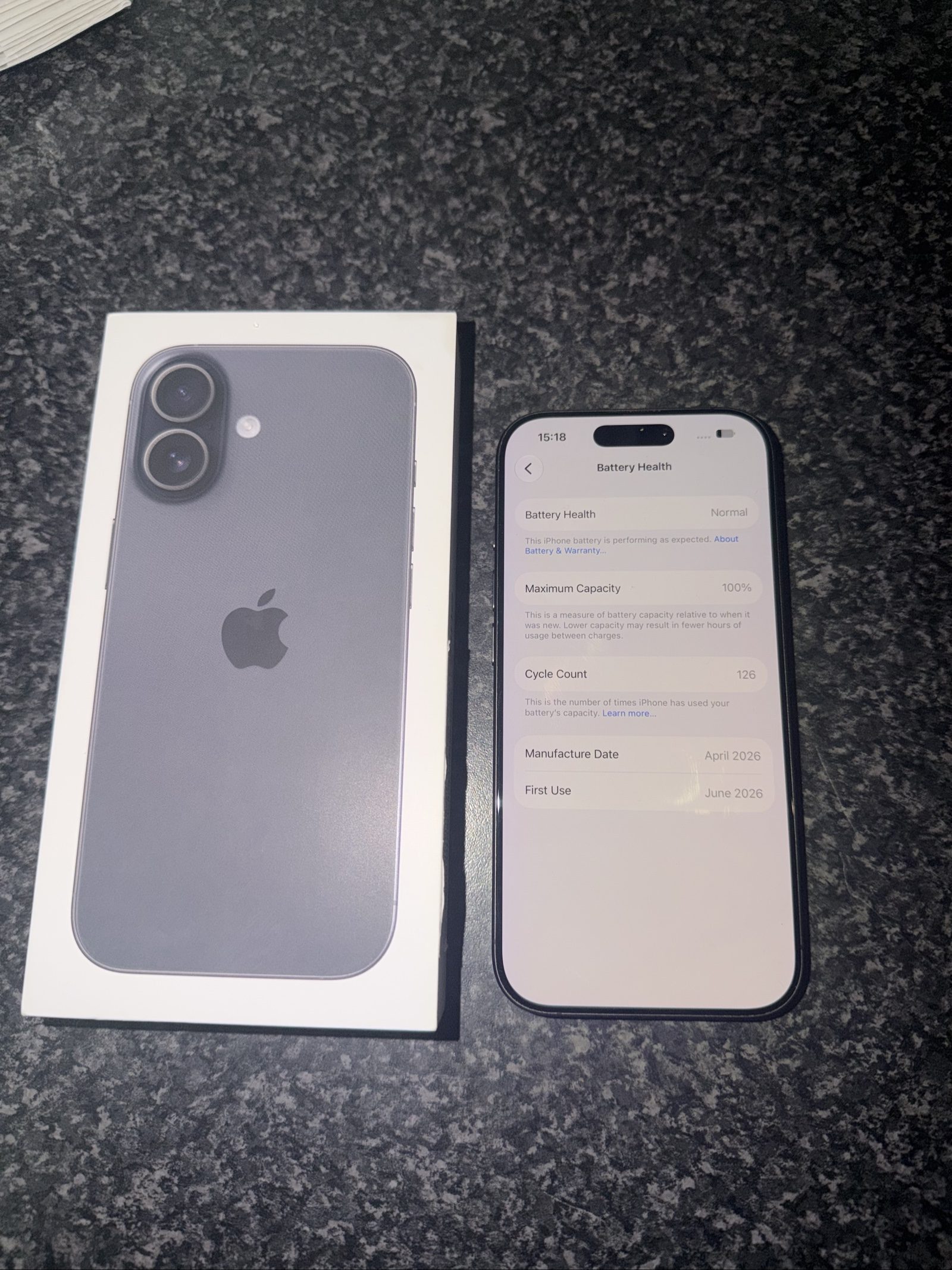 Apple iPhone 17 Black 256gb 100% battery life