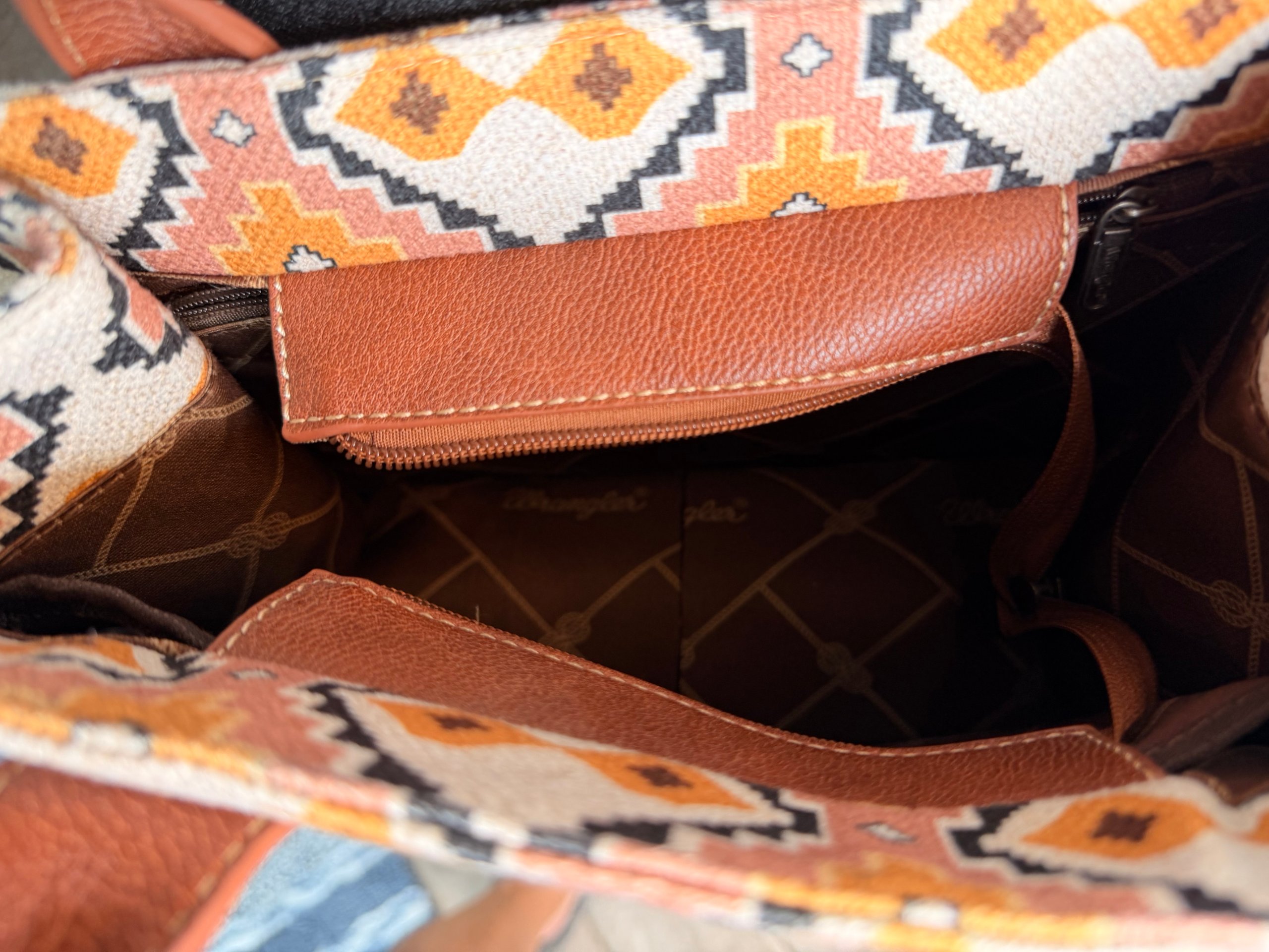 Wrangler Brand Beige & Brown Aztec Pattern Tote Bag image 9