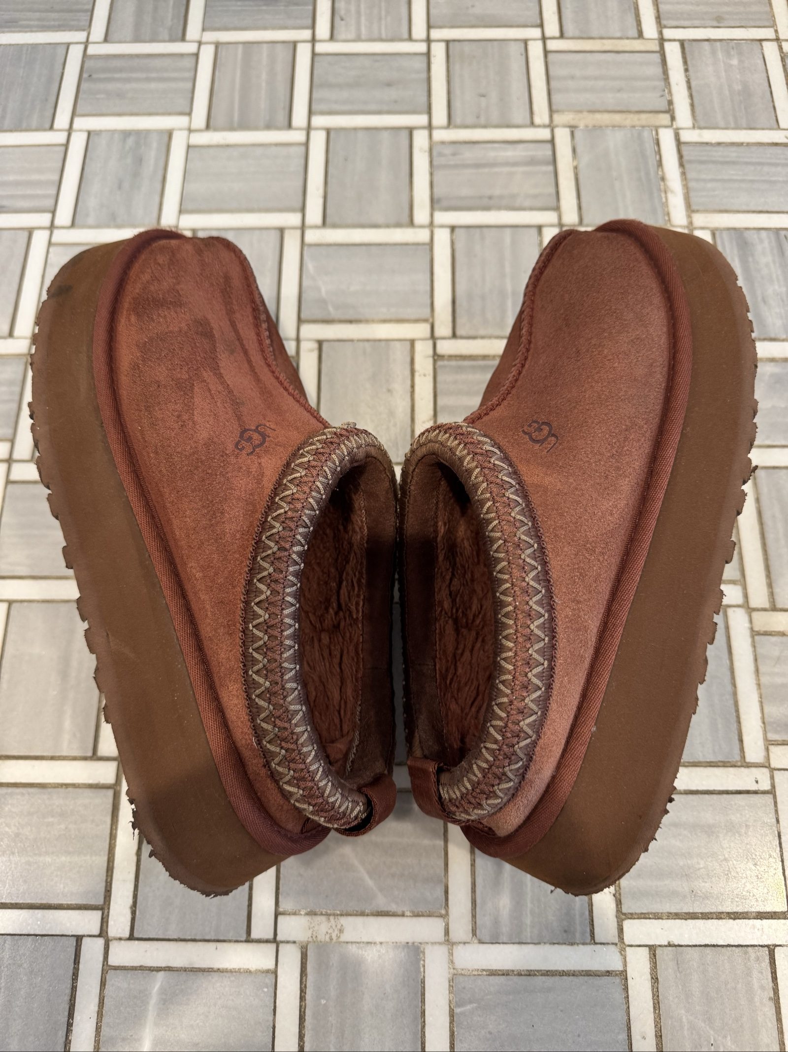 Women’s UGG Tazz Platform Slippers - Red Jasper - Size 8 image 2
