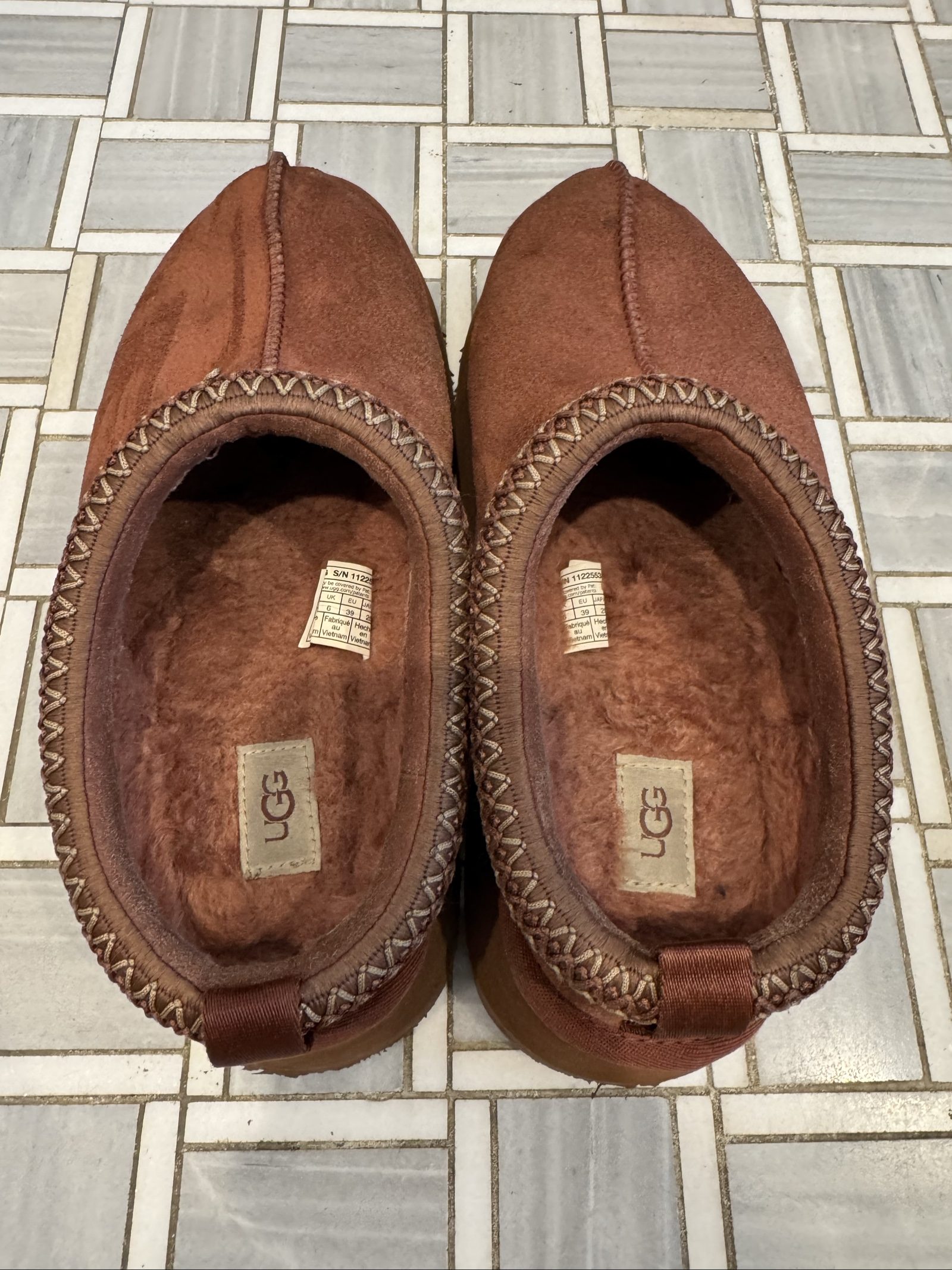 Women’s UGG Tazz Platform Slippers - Red Jasper - Size 8 image 5