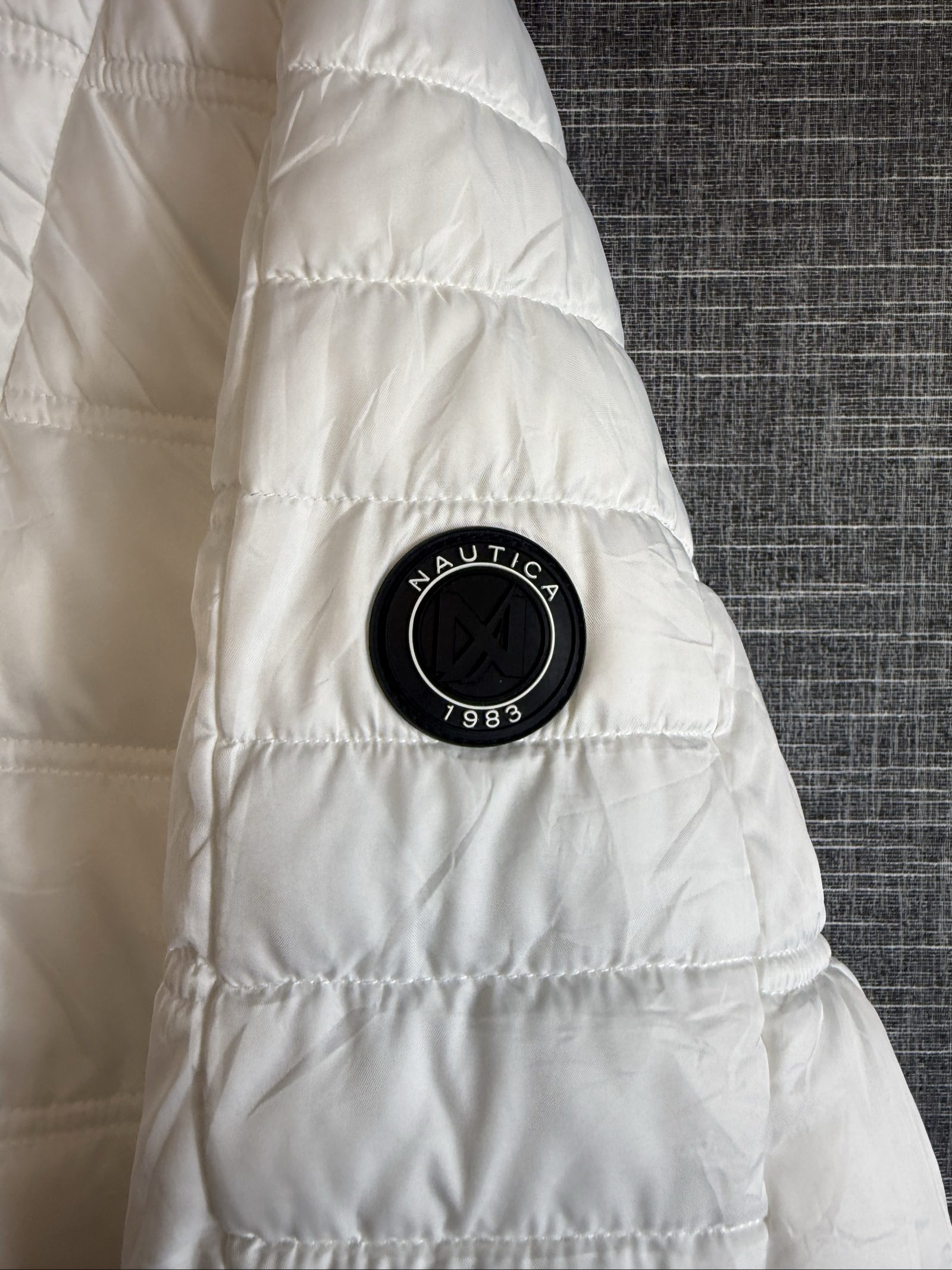 Nautica Women's White Quilted Hooded Puffer Jacket Large Water Resistant image 3