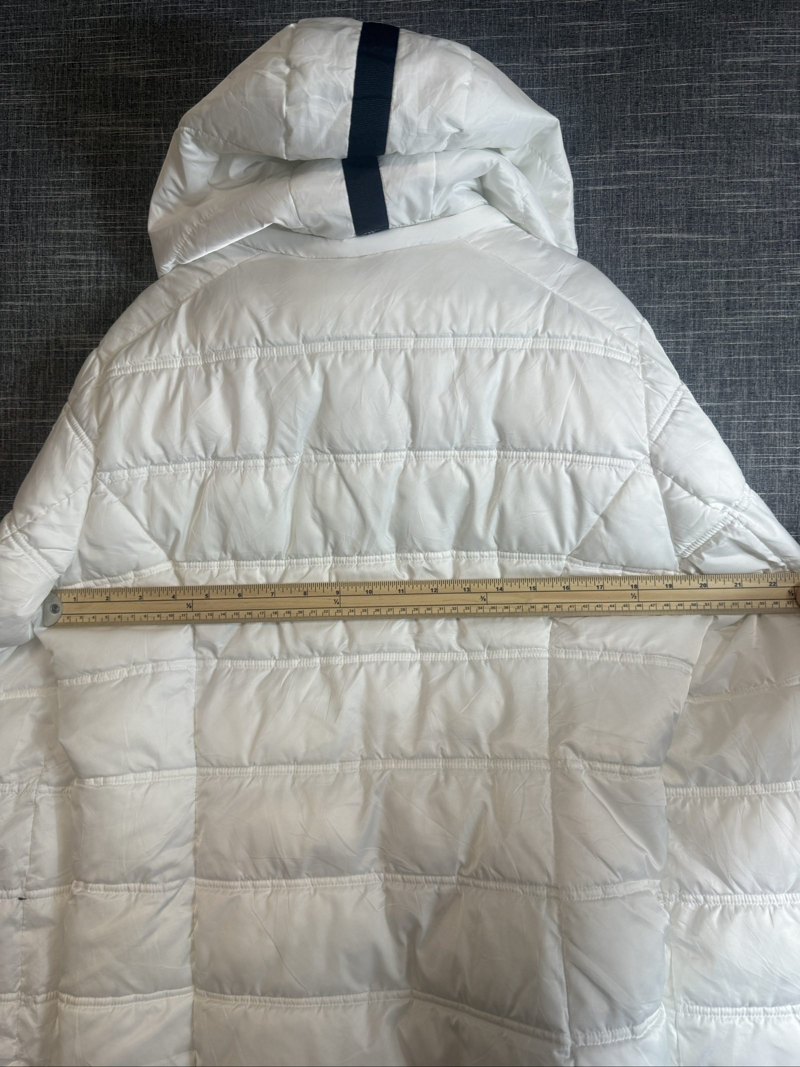 Nautica Women's White Quilted Hooded Puffer Jacket Large Water Resistant image 7