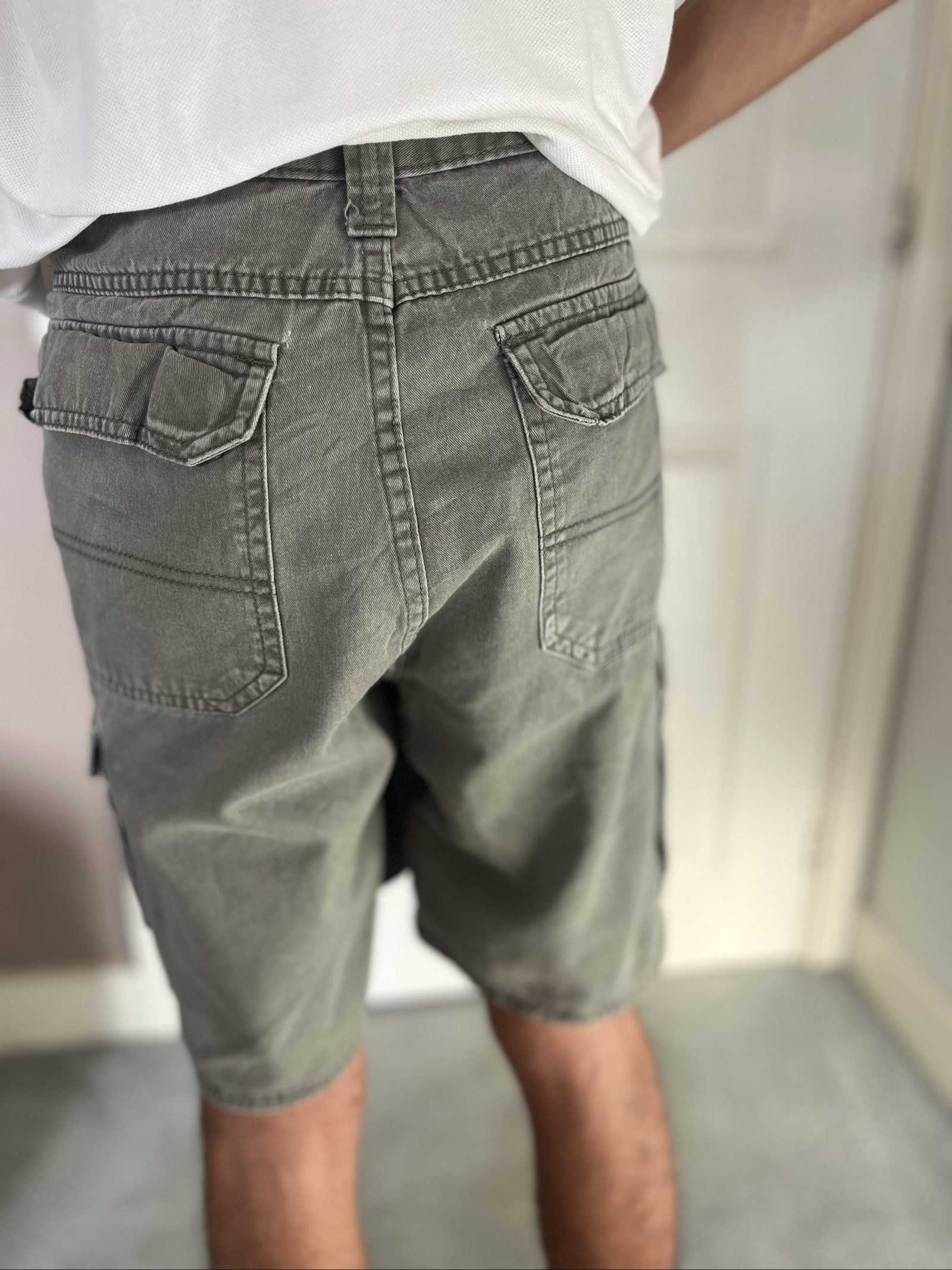 Unbranded Grey Cargo Shorts Medium Cotton Blend 32W image 4