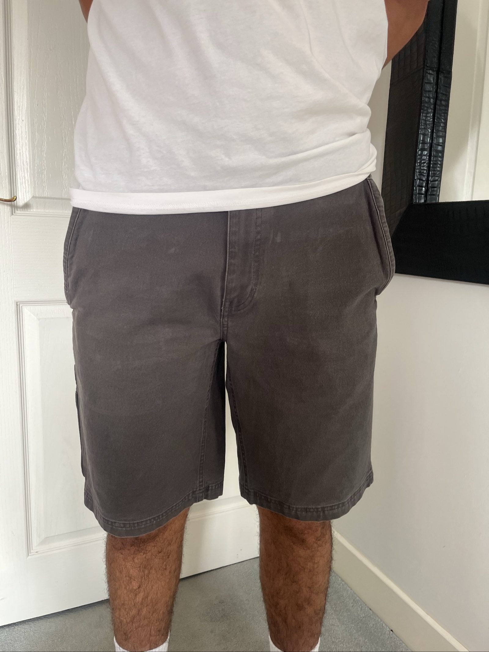 Eddie Bauer Men's Grey Cotton Shorts Size 40 Relaxed Fit image 2