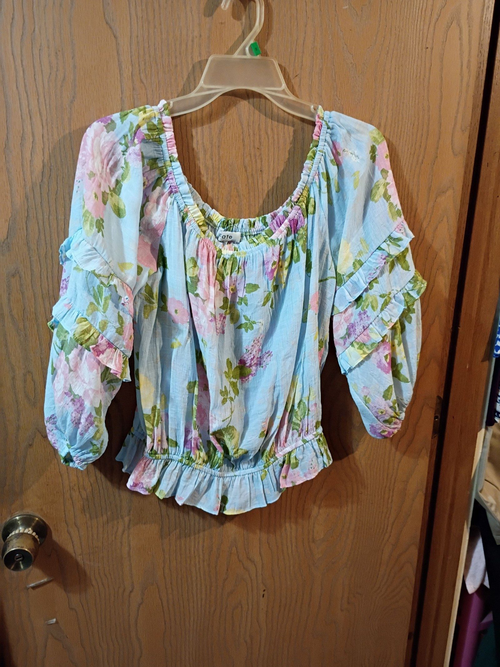 Fate Women's Blue Multi Floral Ruffle Sleeve Top Large