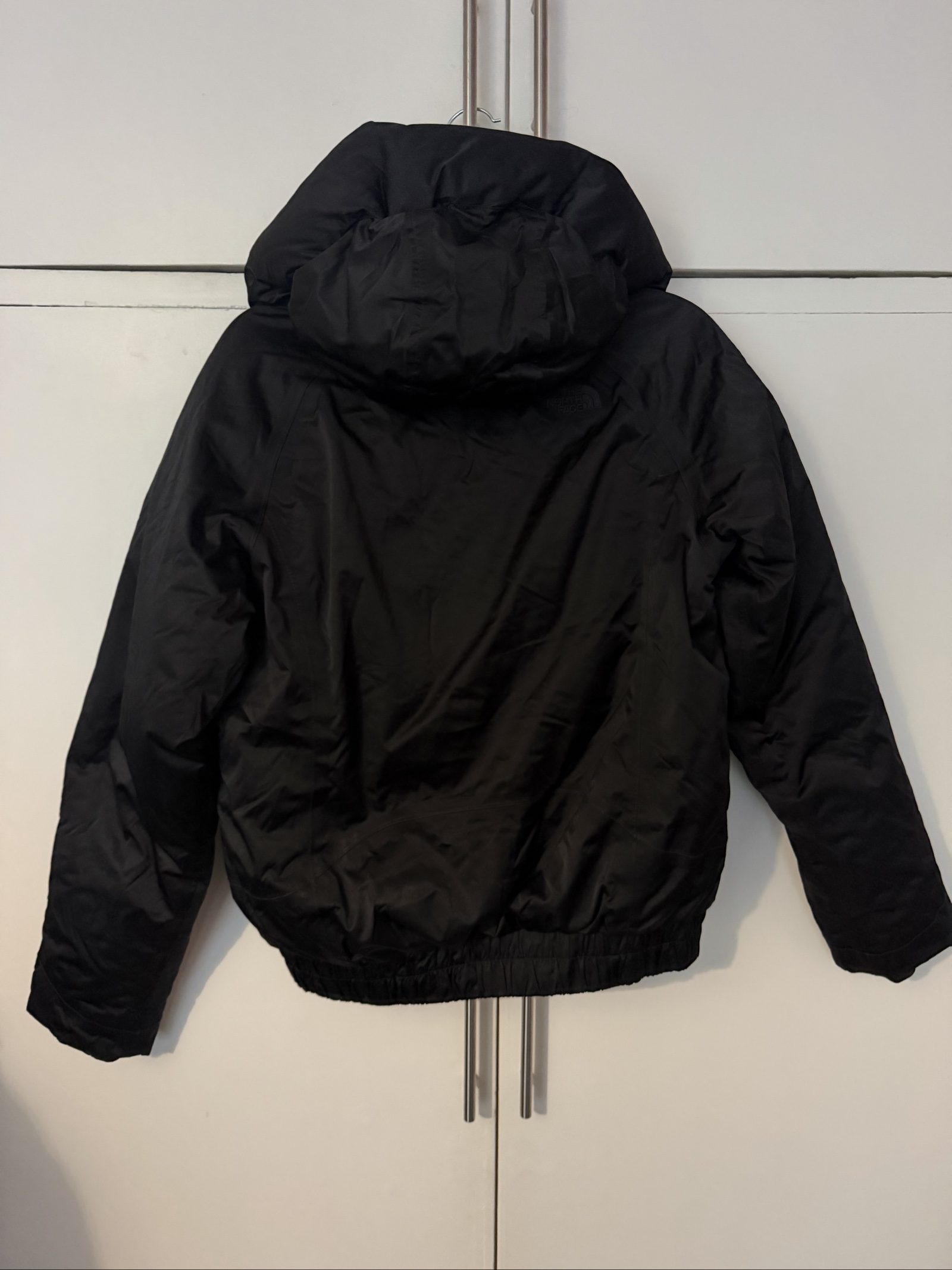 The North Face Women's Black HyVent Insulated bomber Jacket Medium image 3