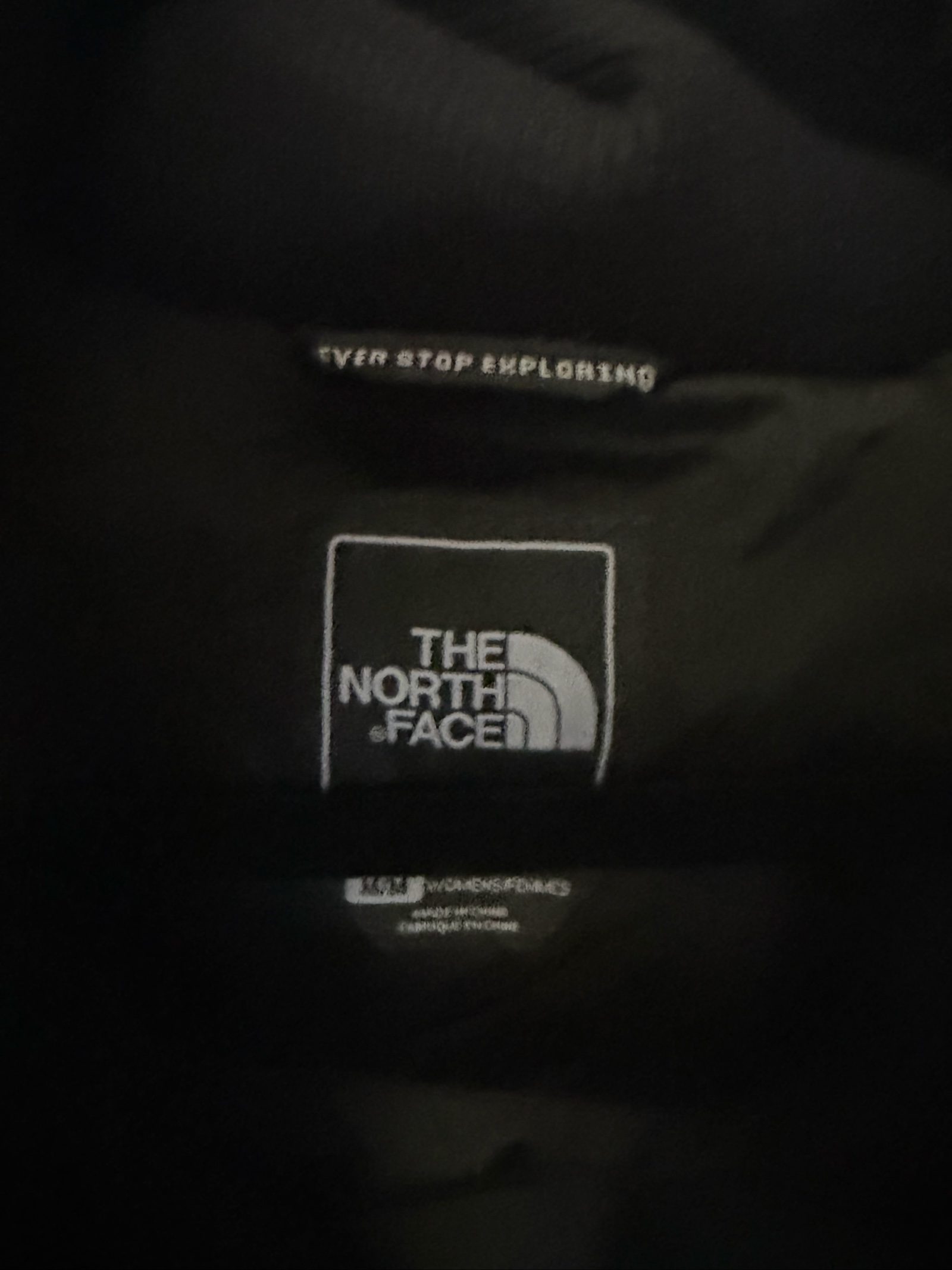 The North Face Women's Black HyVent Insulated bomber Jacket Medium image 5