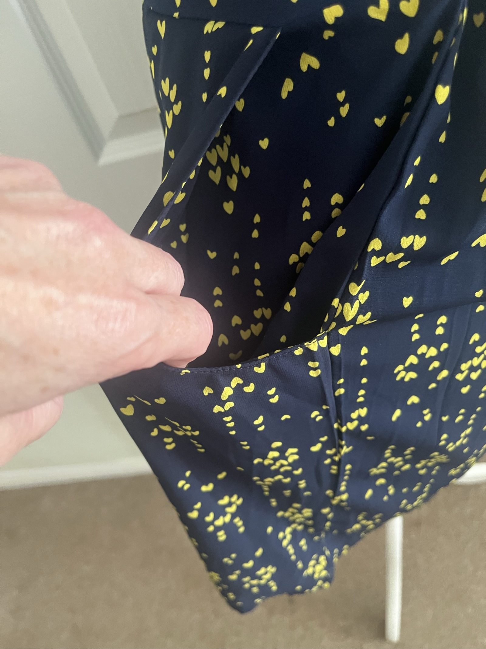 Navy & Yellow Heart Print Short Sleeve Dress Small image 4