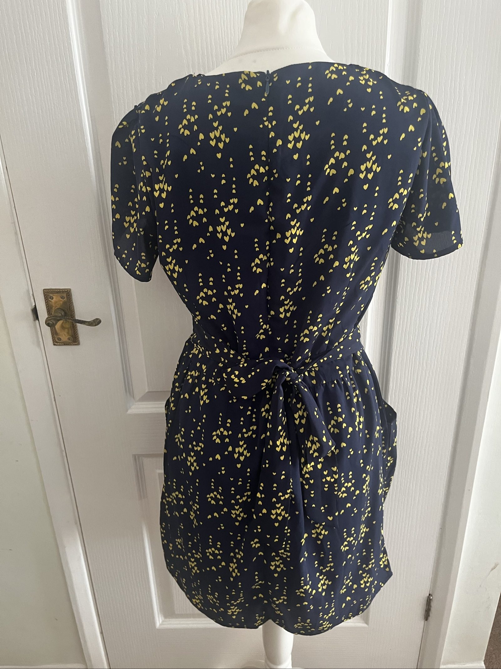 Navy & Yellow Heart Print Short Sleeve Dress Small image 6