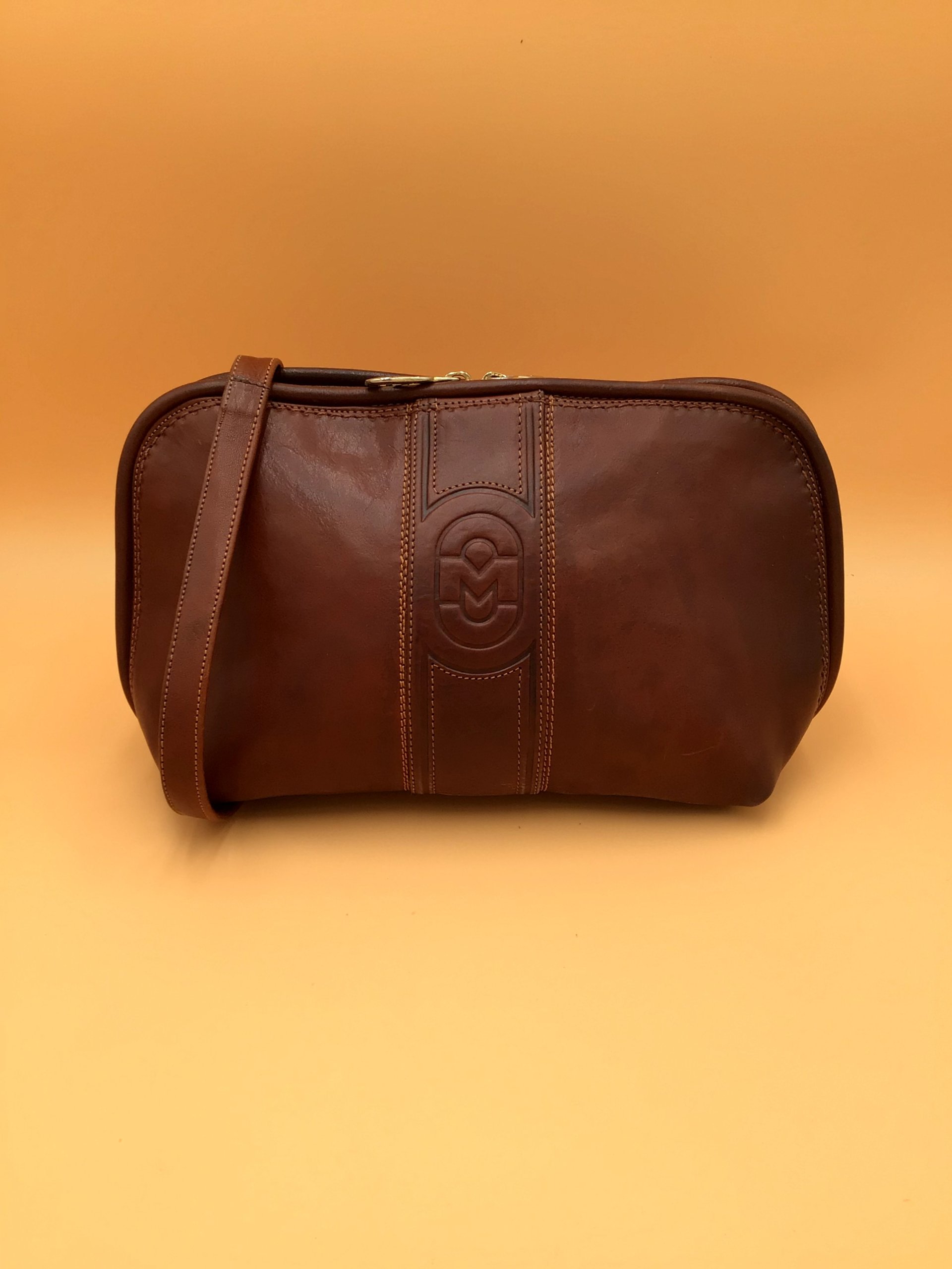 Borsa maxi Pochette in pelle marrone Vintage 1980s Marino Orlandi Made in Italy