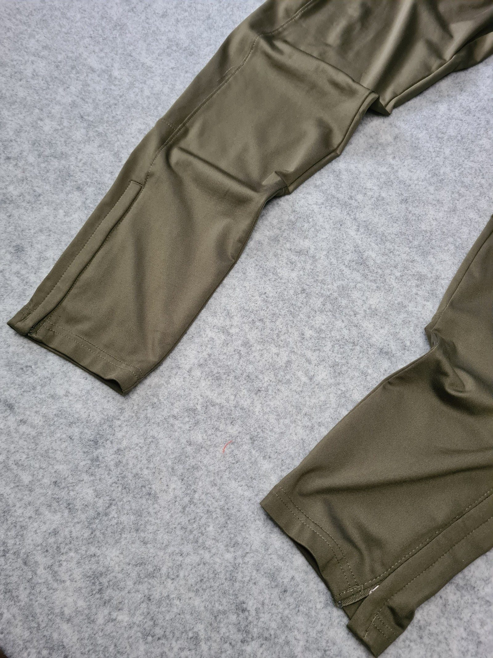 Under Armour Brown Track Pants Medium 1172 image 2