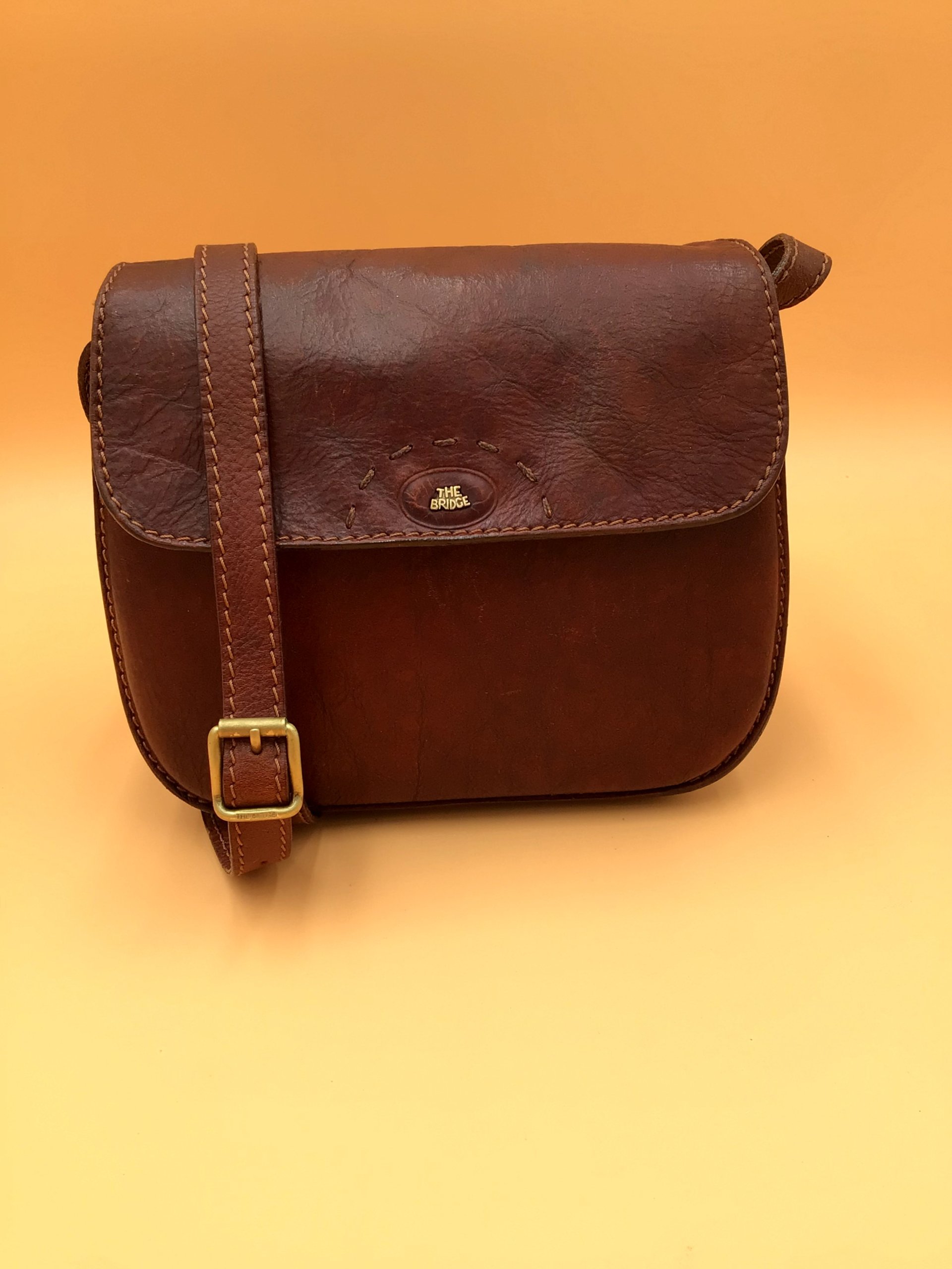 Borsa a tracolla in pelle marrone The Bridge