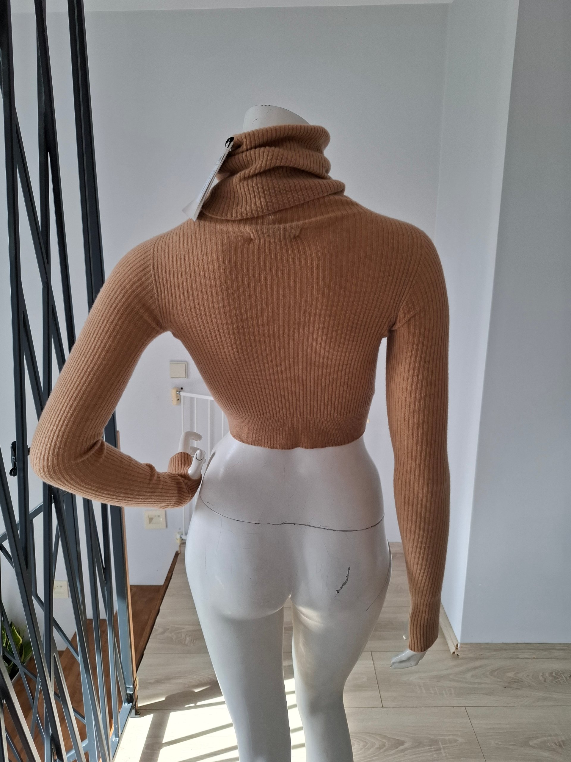 New Laneus Brown Cropped Turtleneck Sweater Size S image 7