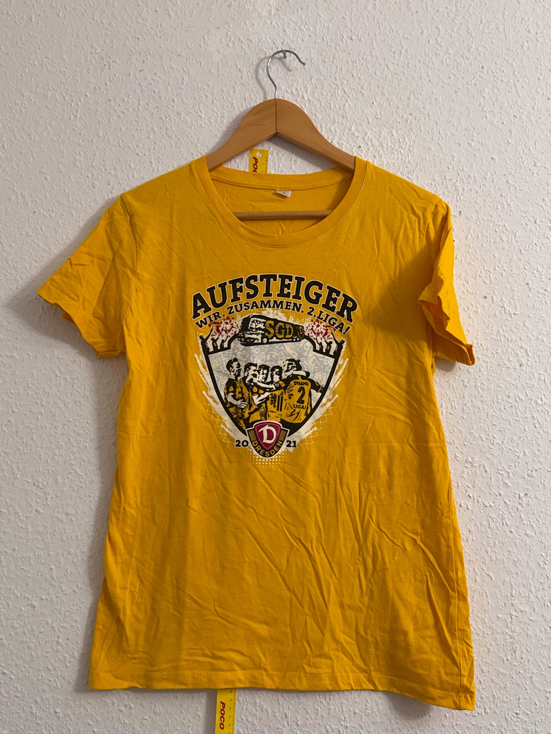 Unbranded Yellow Aufsteiger Dynamo Dresden 2021 Graphic T-Shirt XL