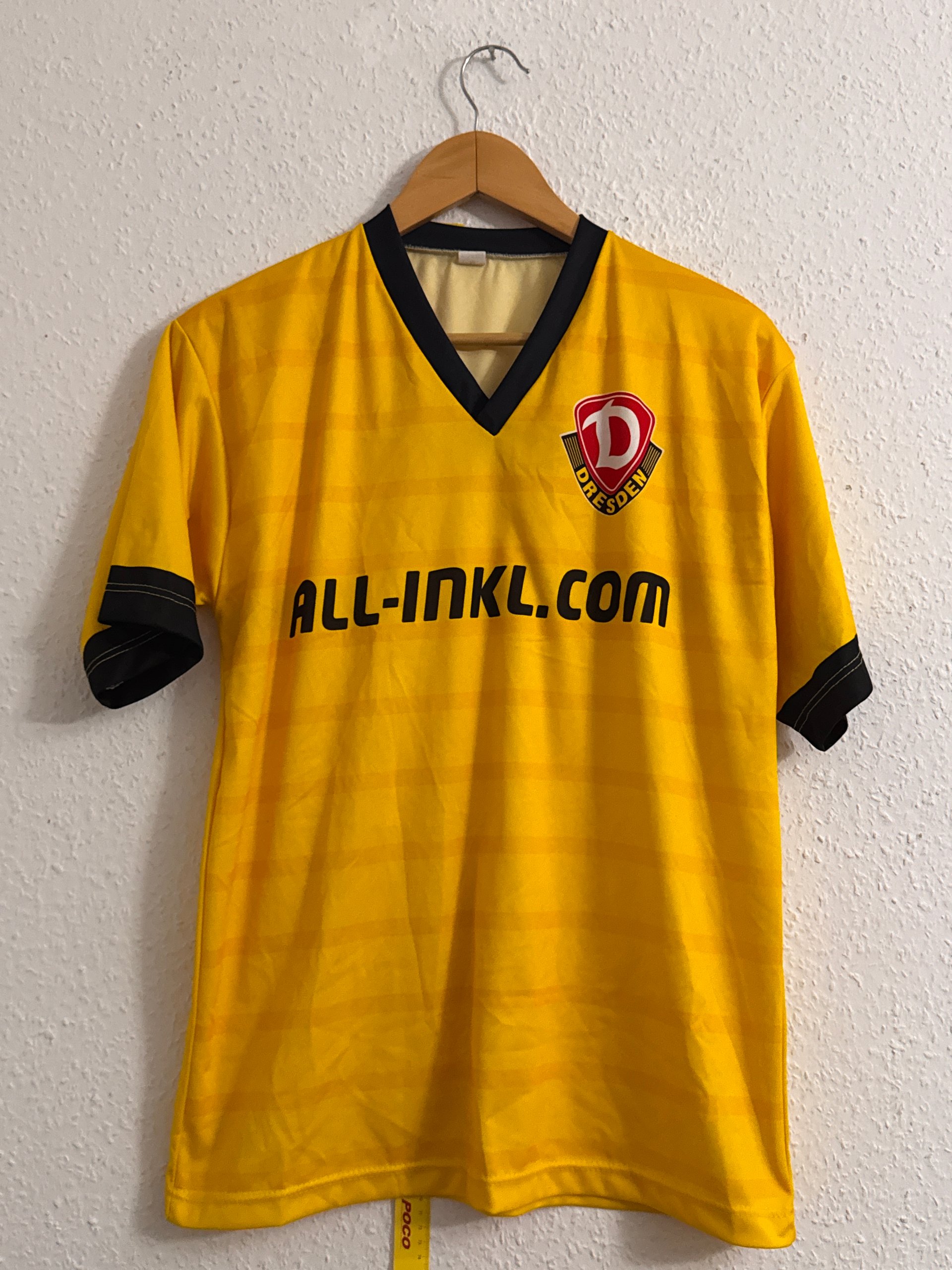 Dresden Yellow & Black Football Shirt Medium V-Neck image 2