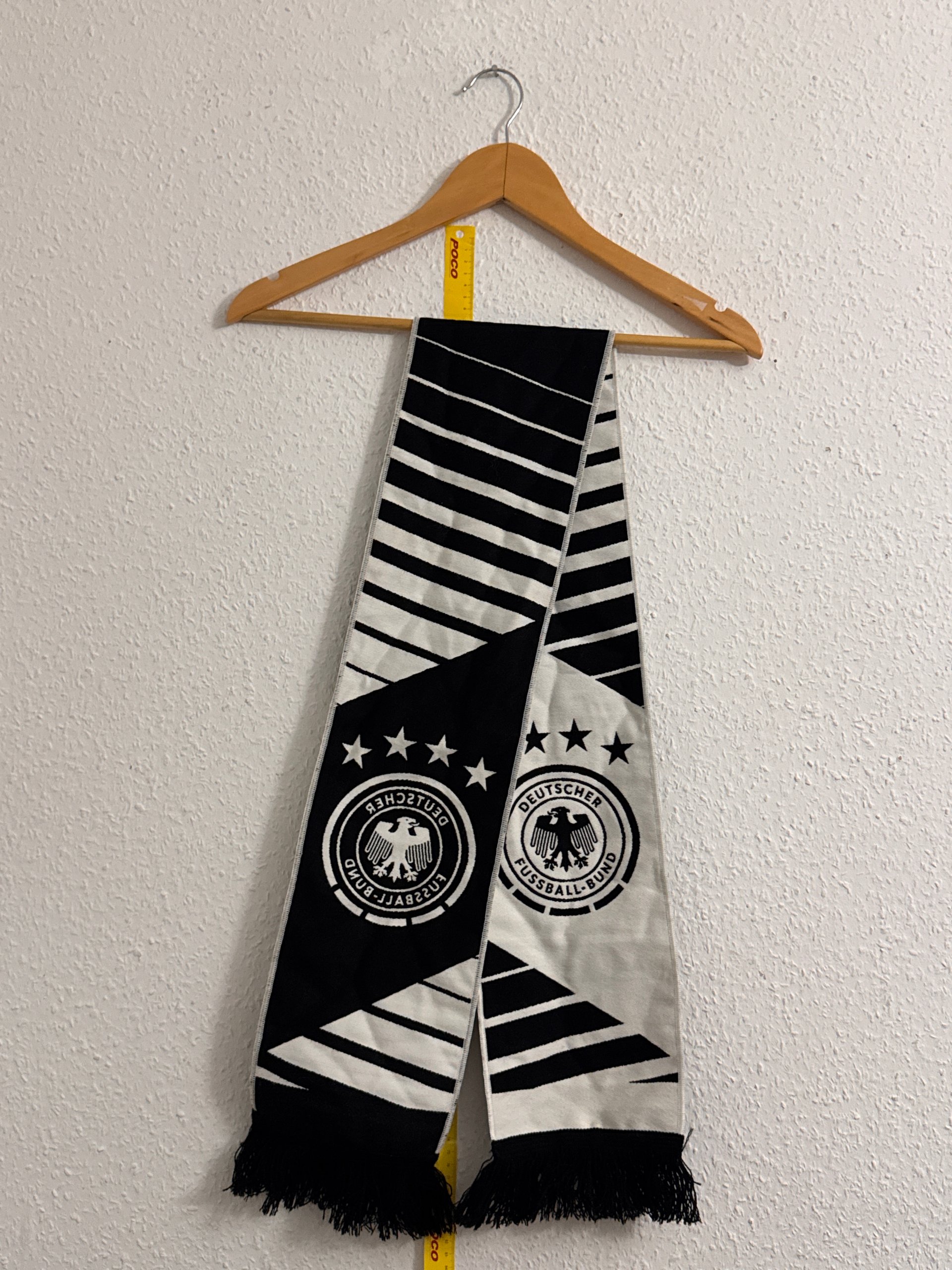 Deutscher Fussball-Bund Black & White Scarf One Size 3138