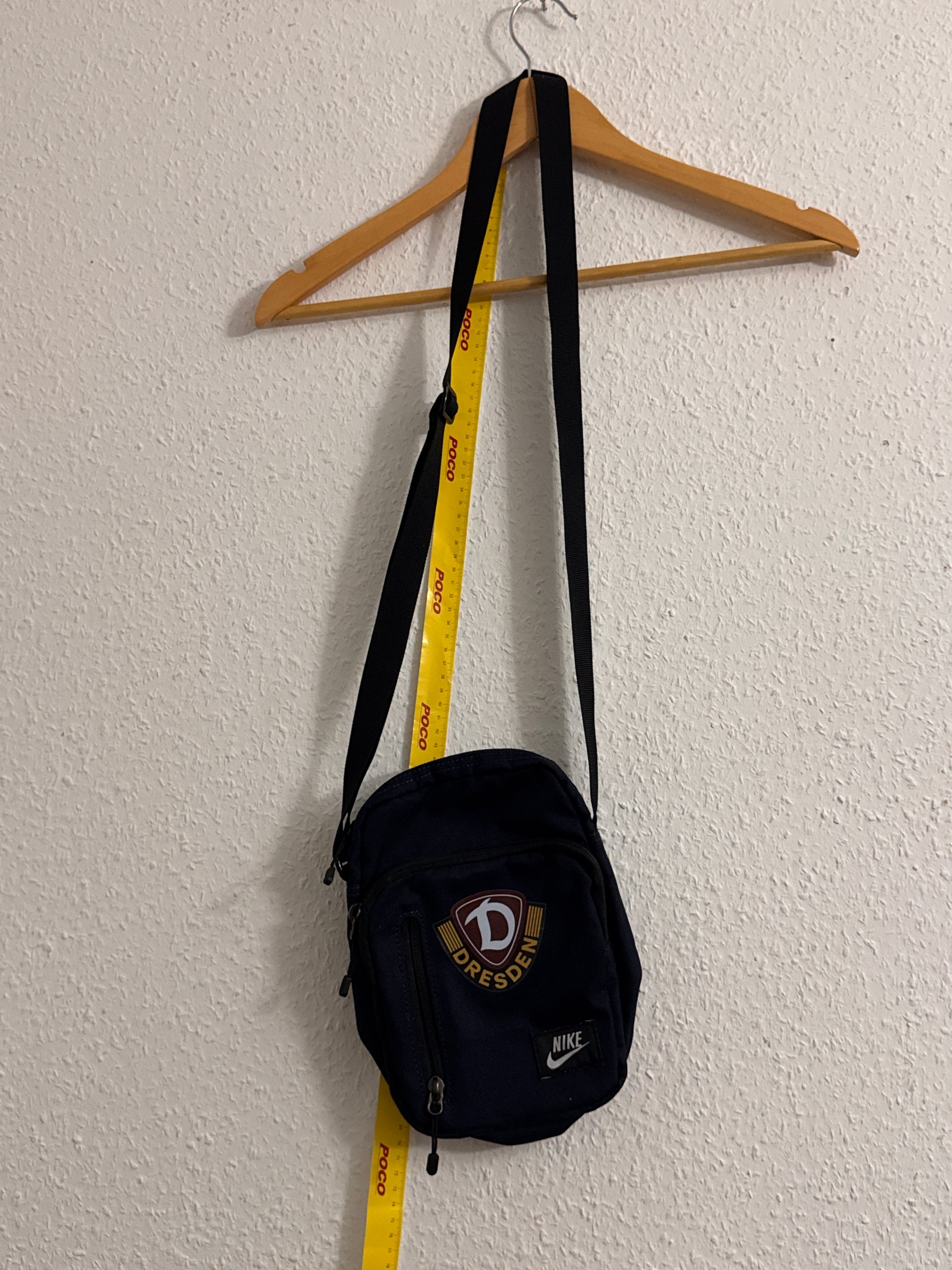 Nike Black Dresden Logo Crossbody Bag Small image 3