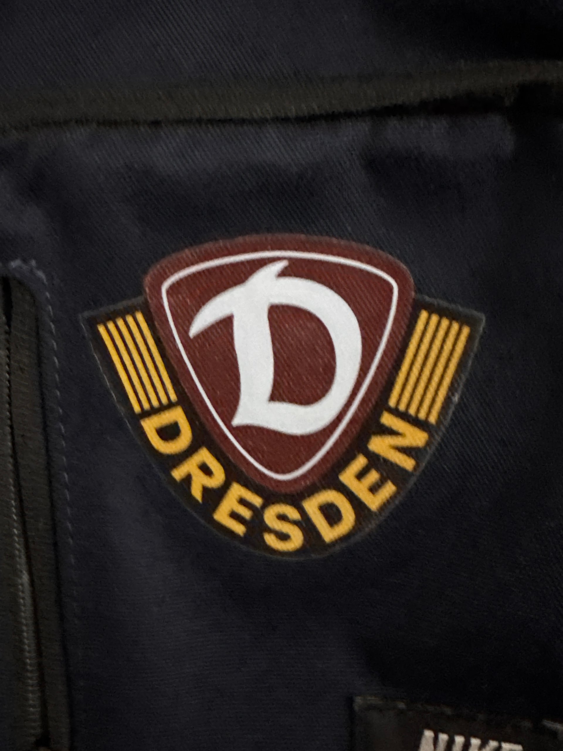Nike Black Dresden Logo Crossbody Bag Small image 7