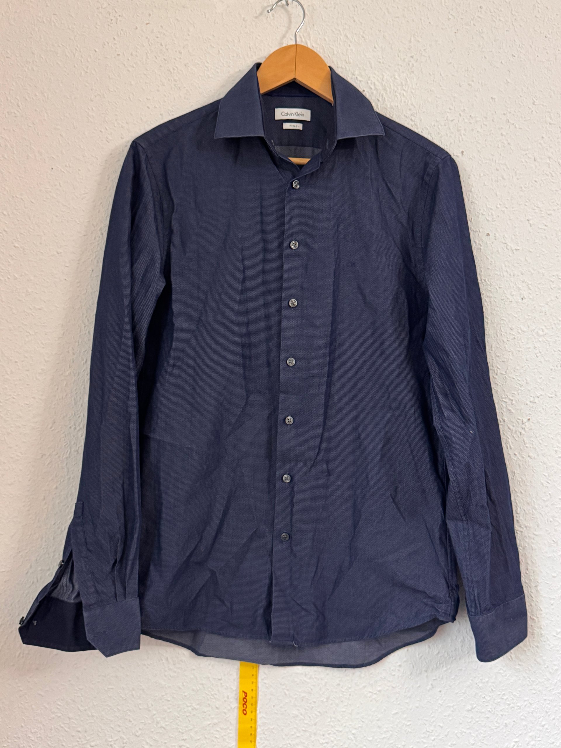 Calvin Klein Men's Navy Fitted Shirt Medium
