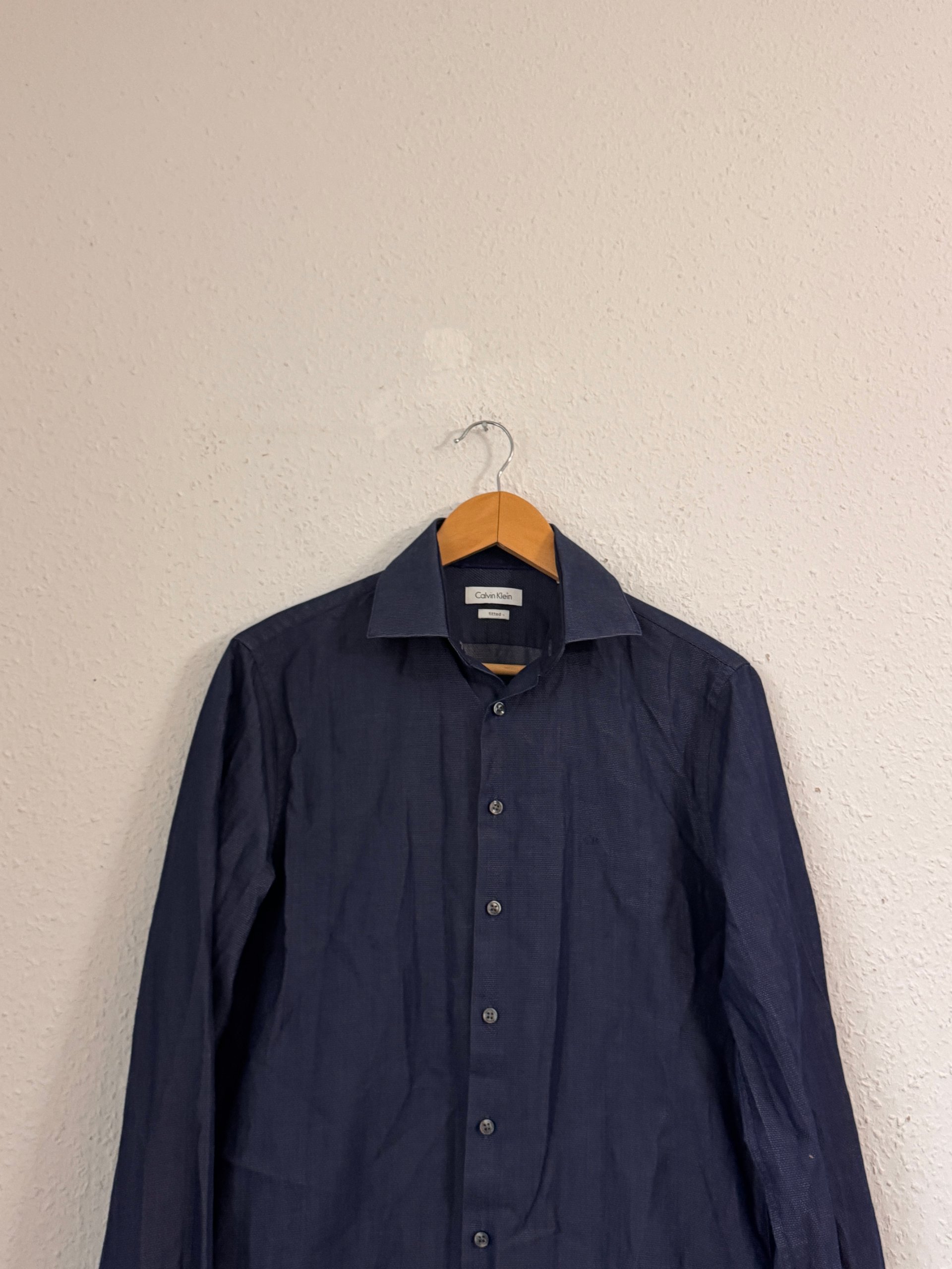 Calvin Klein Men's Navy Fitted Shirt Medium image 3