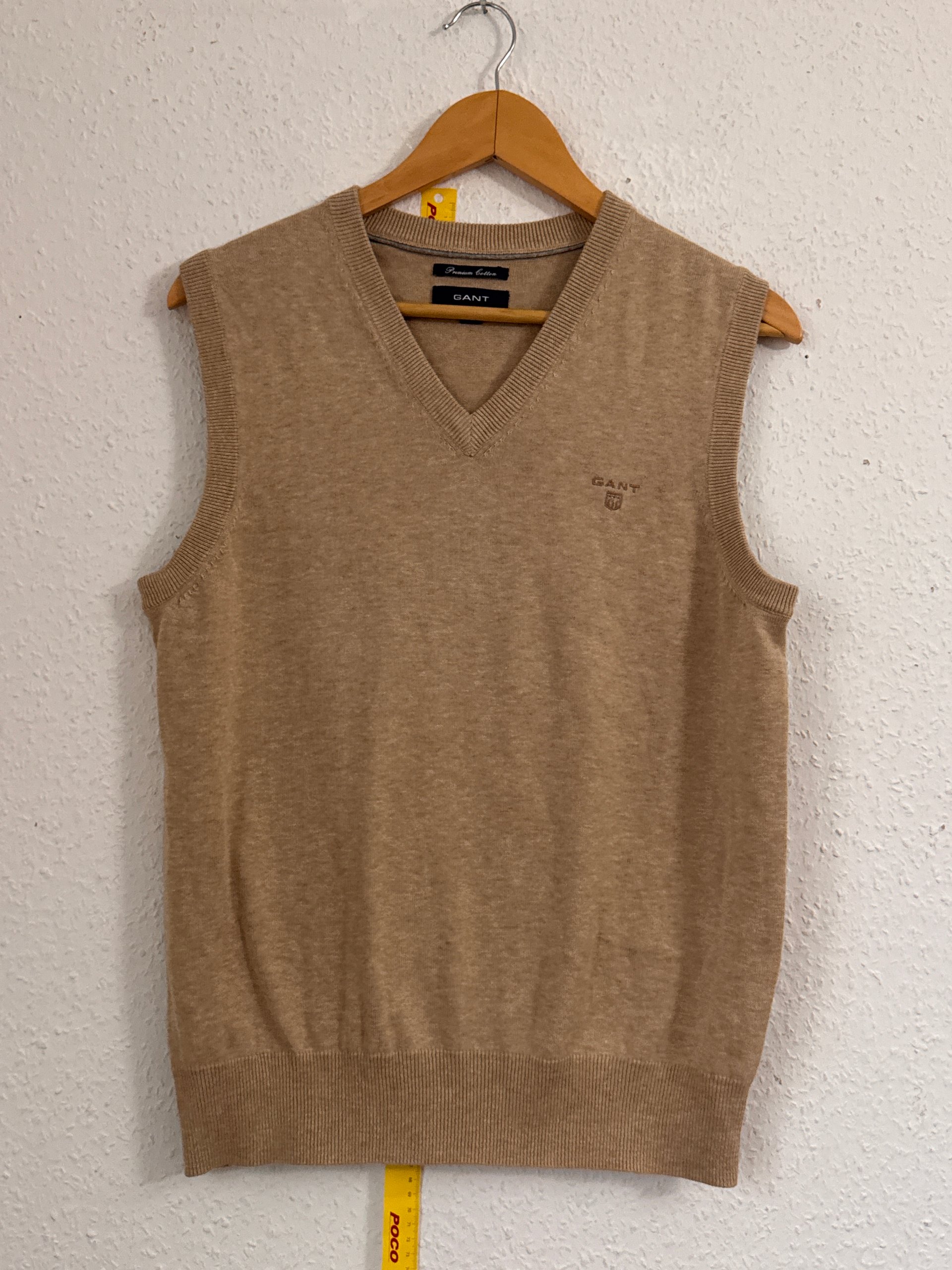 GANT Men Beige Premium Cotton V-Neck Sweater Vest Medium image 2