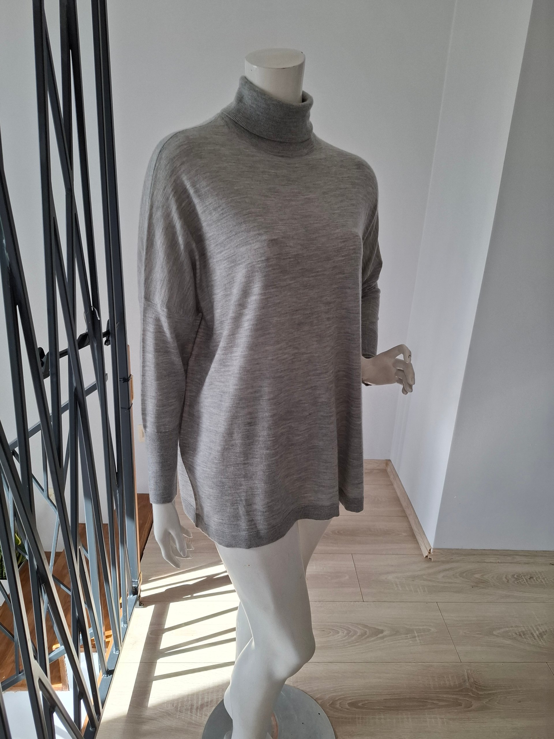 New N.Peal Cashmere Oversize Roll Neck Sweater Size L image 5