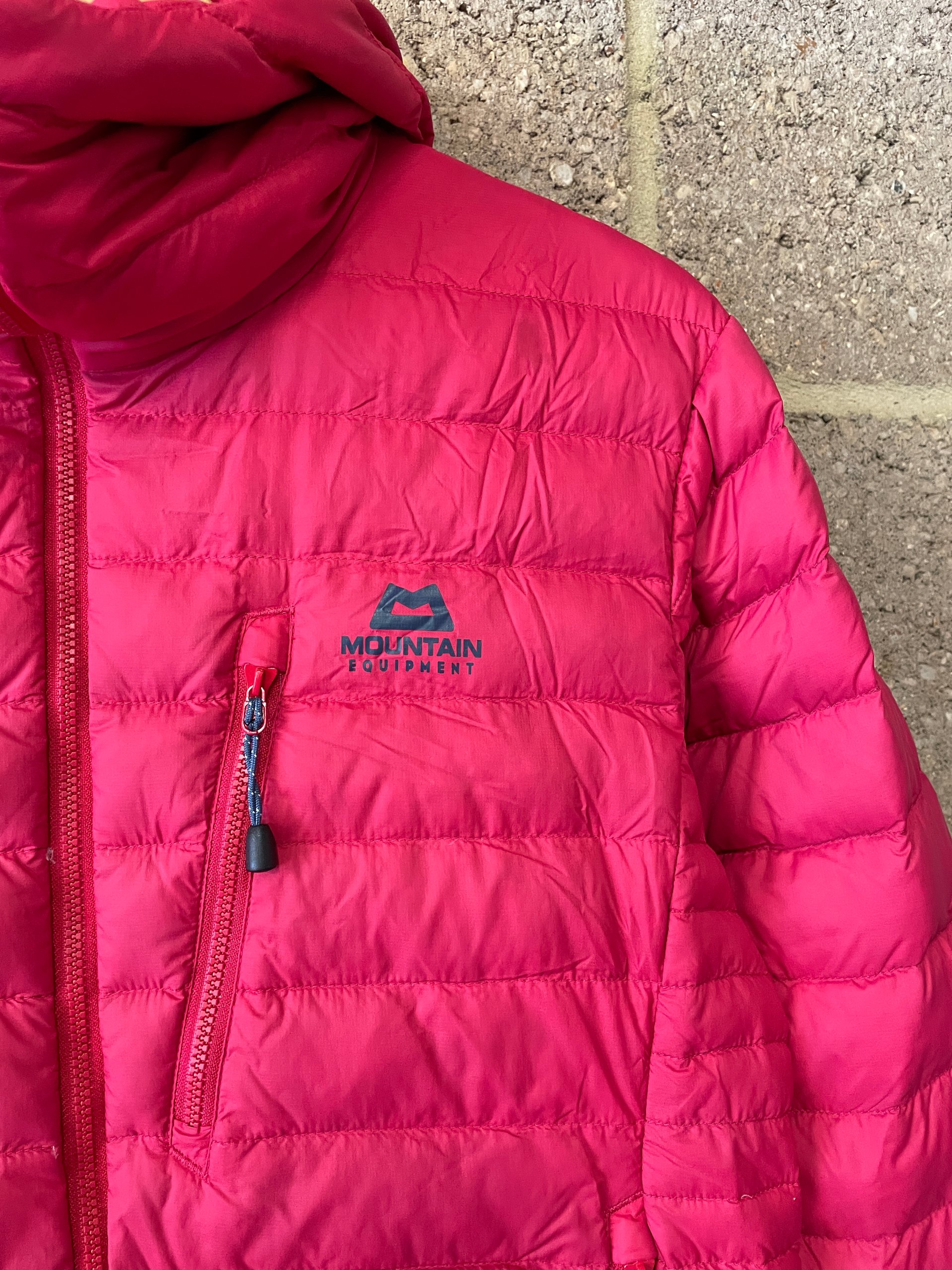 Mountain Equipment Earthrise Women's Hooded Recycled Down Jacket UK 12 Pink image 2